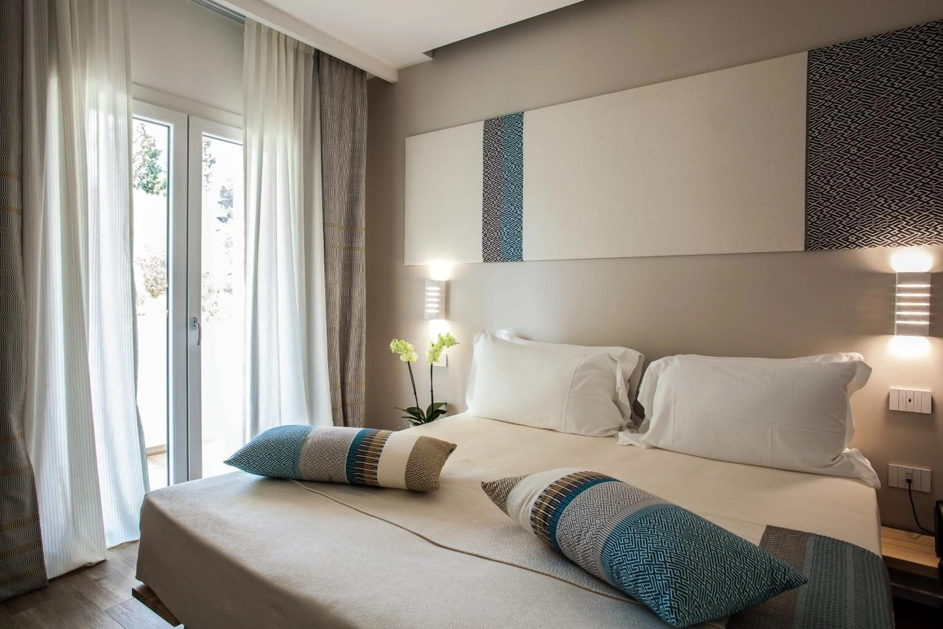 Bed in NOHA Lifestyle Hotel - Adults Only