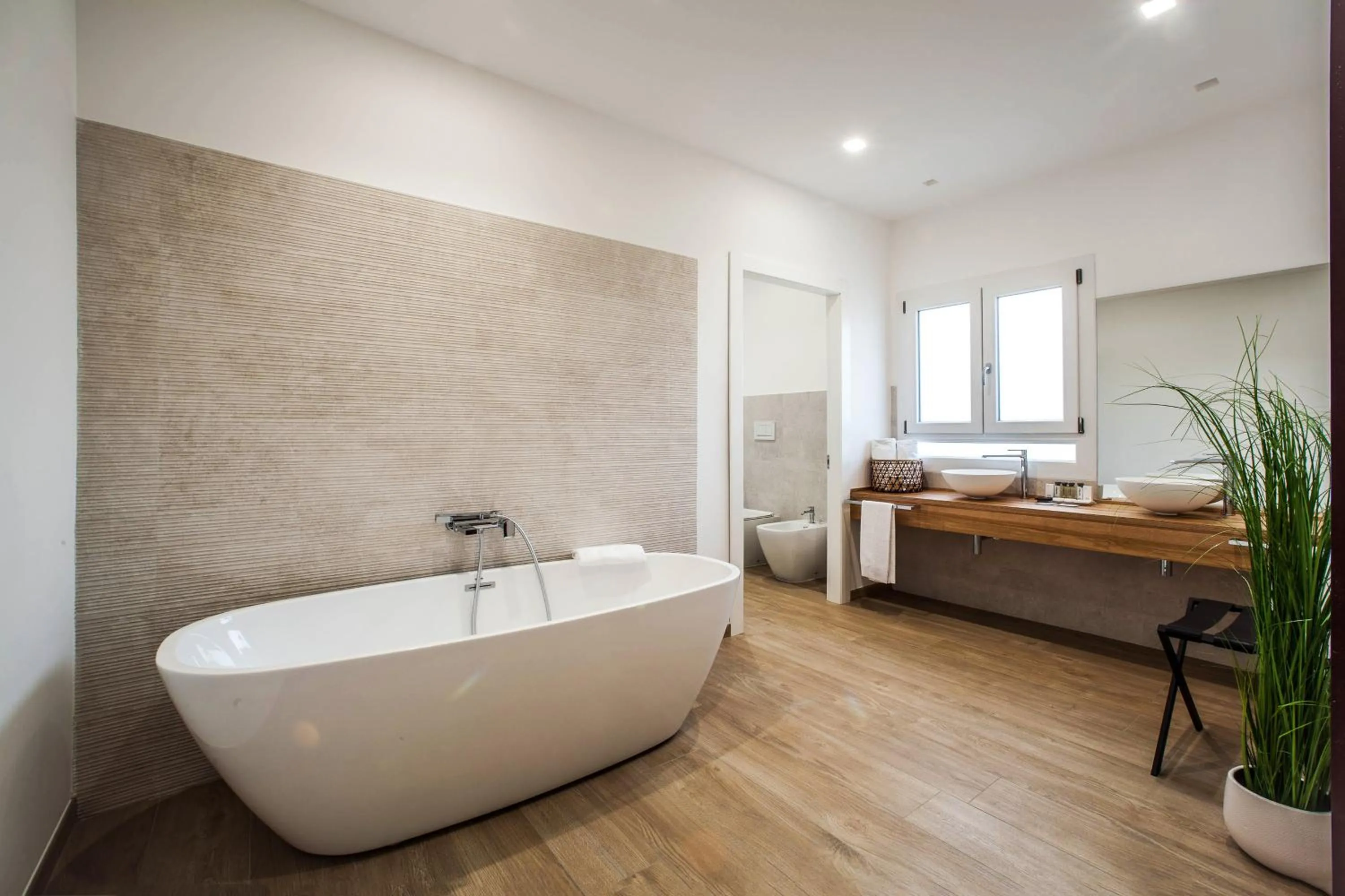 Bathroom, Bed in NOHA Lifestyle Hotel - Adults Only