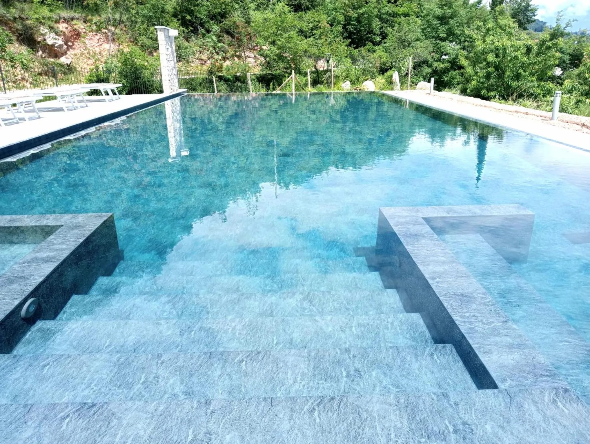 Swimming pool in Borgo Ermanno