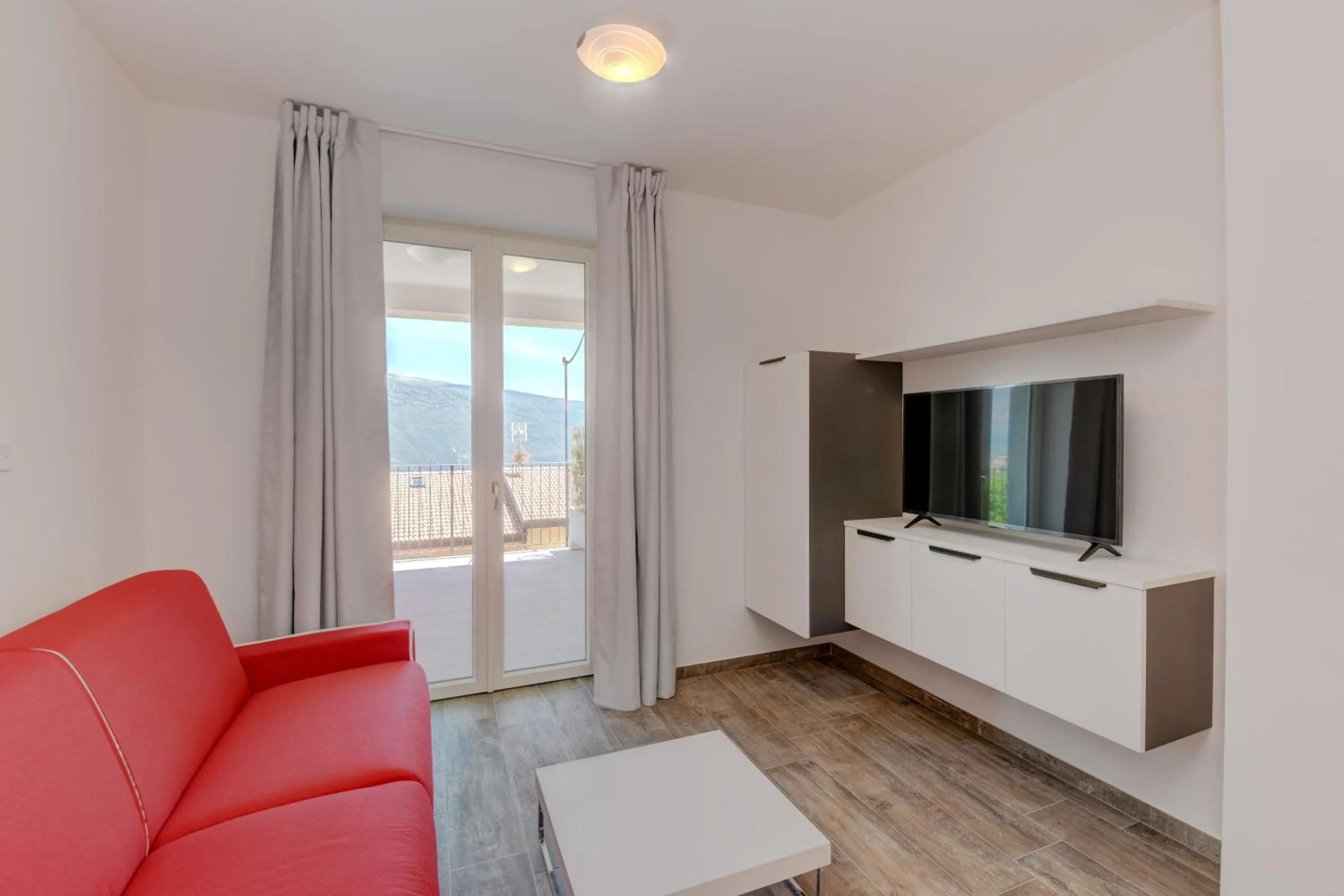 TV and multimedia in Borgo Ermanno