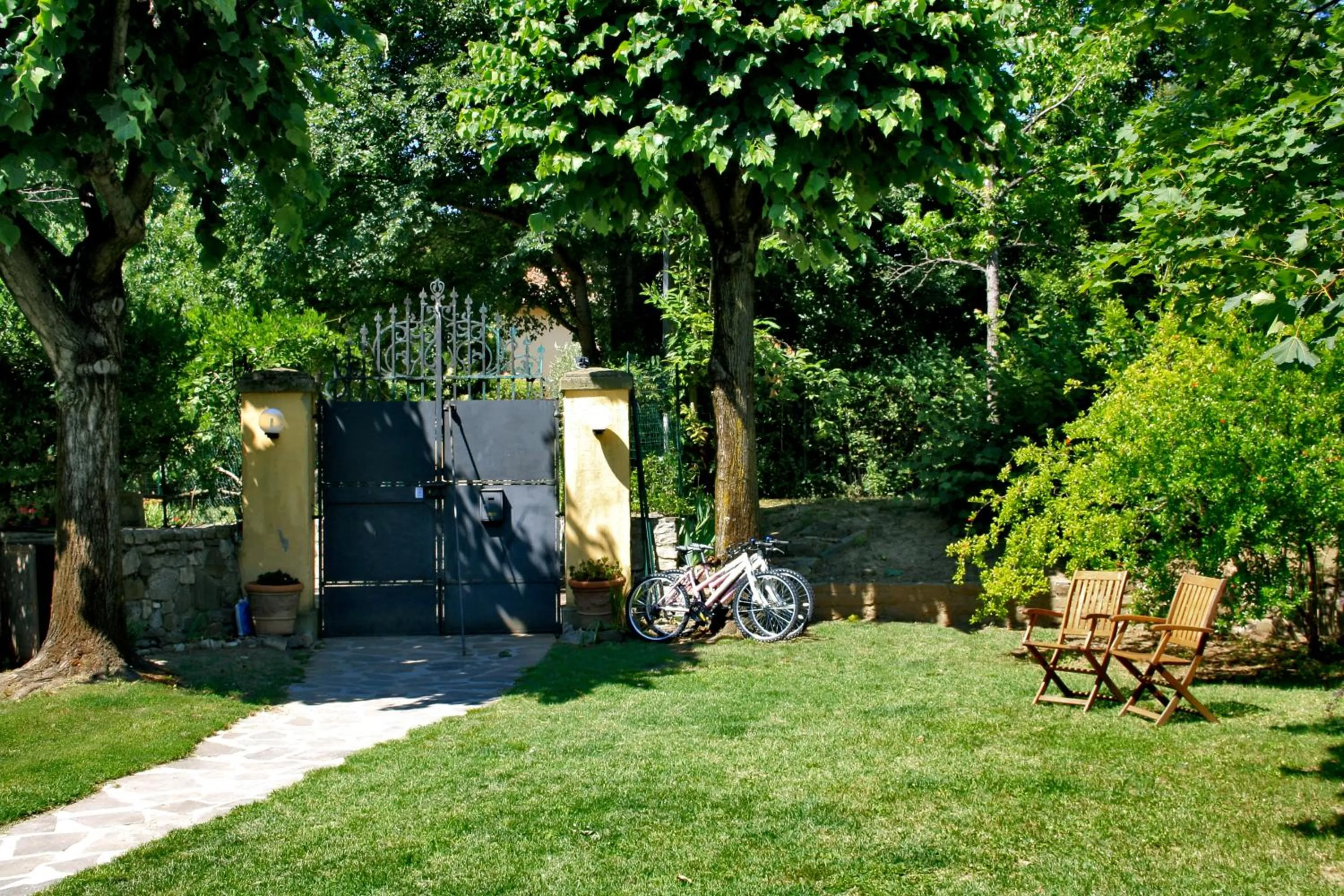 Garden in La Martellina B&B