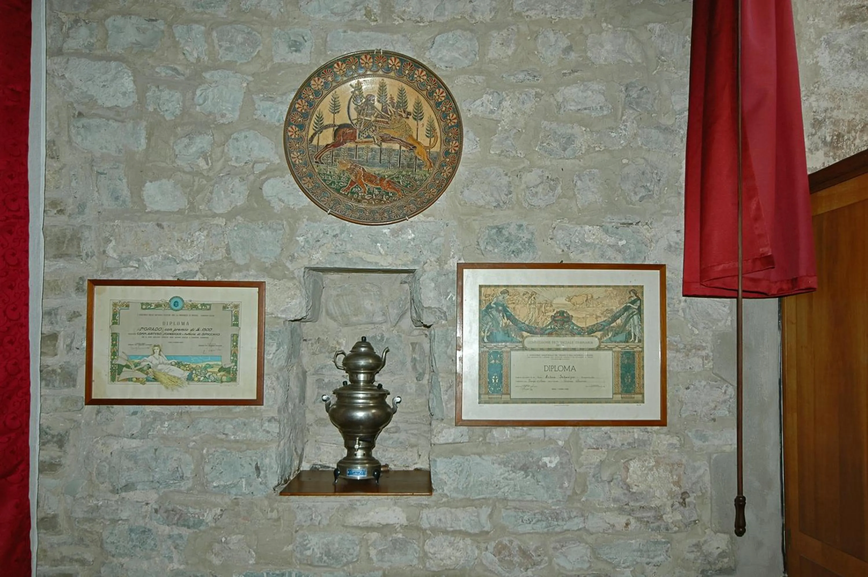 Decorative detail in La Martellina B&B