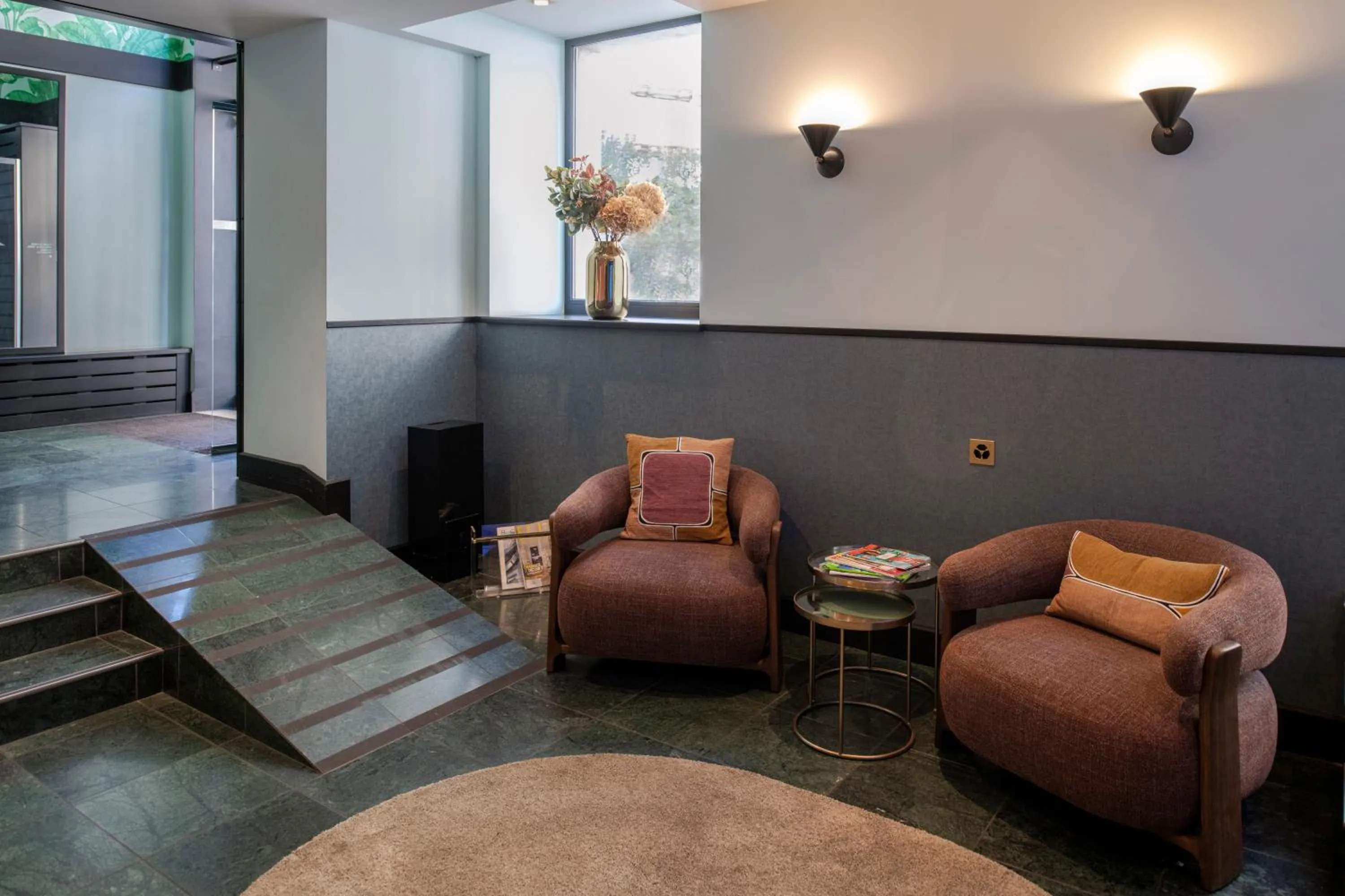 Lobby or reception in Hôtel Pax