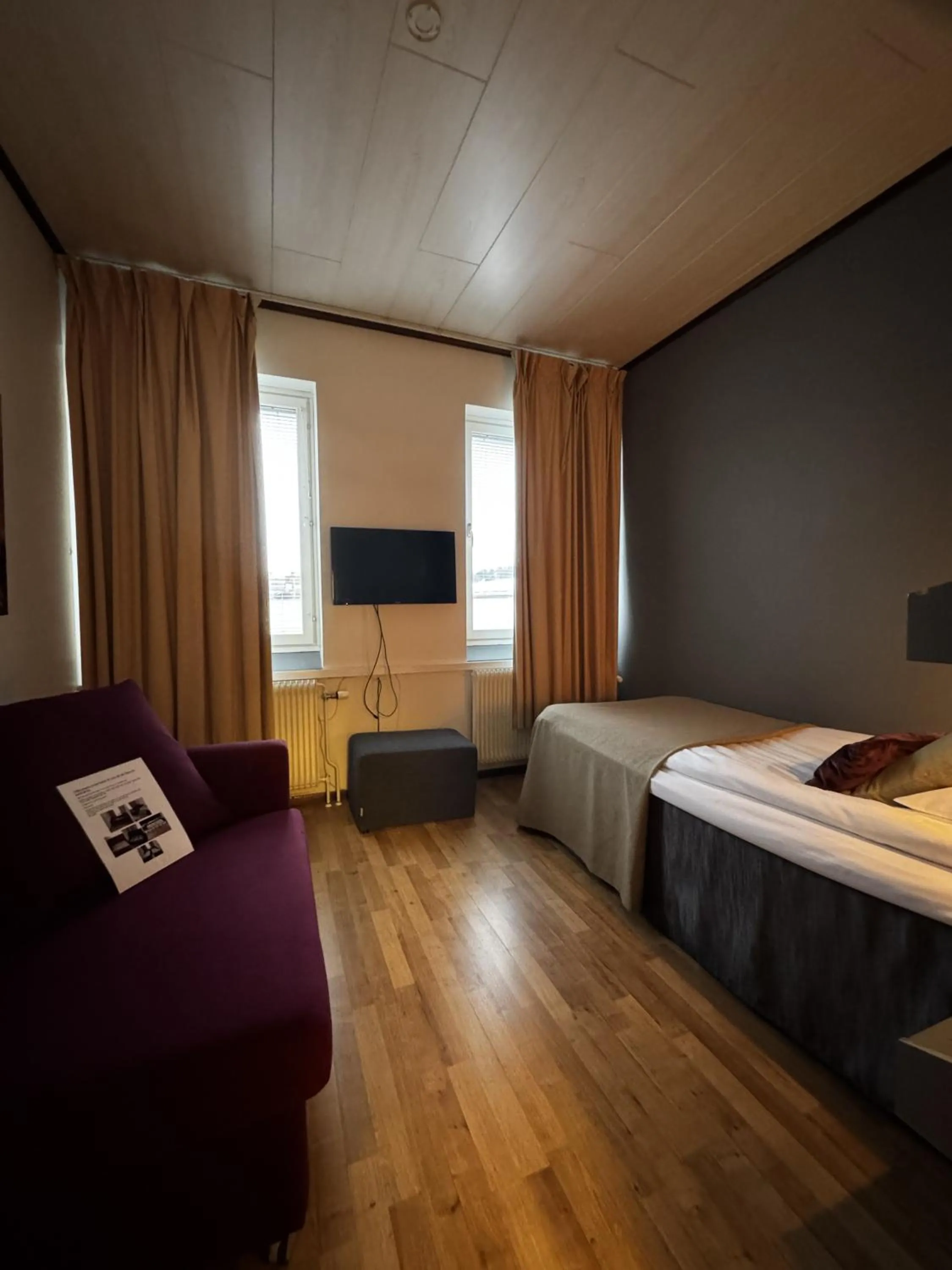 Bed in Strand City Hotel