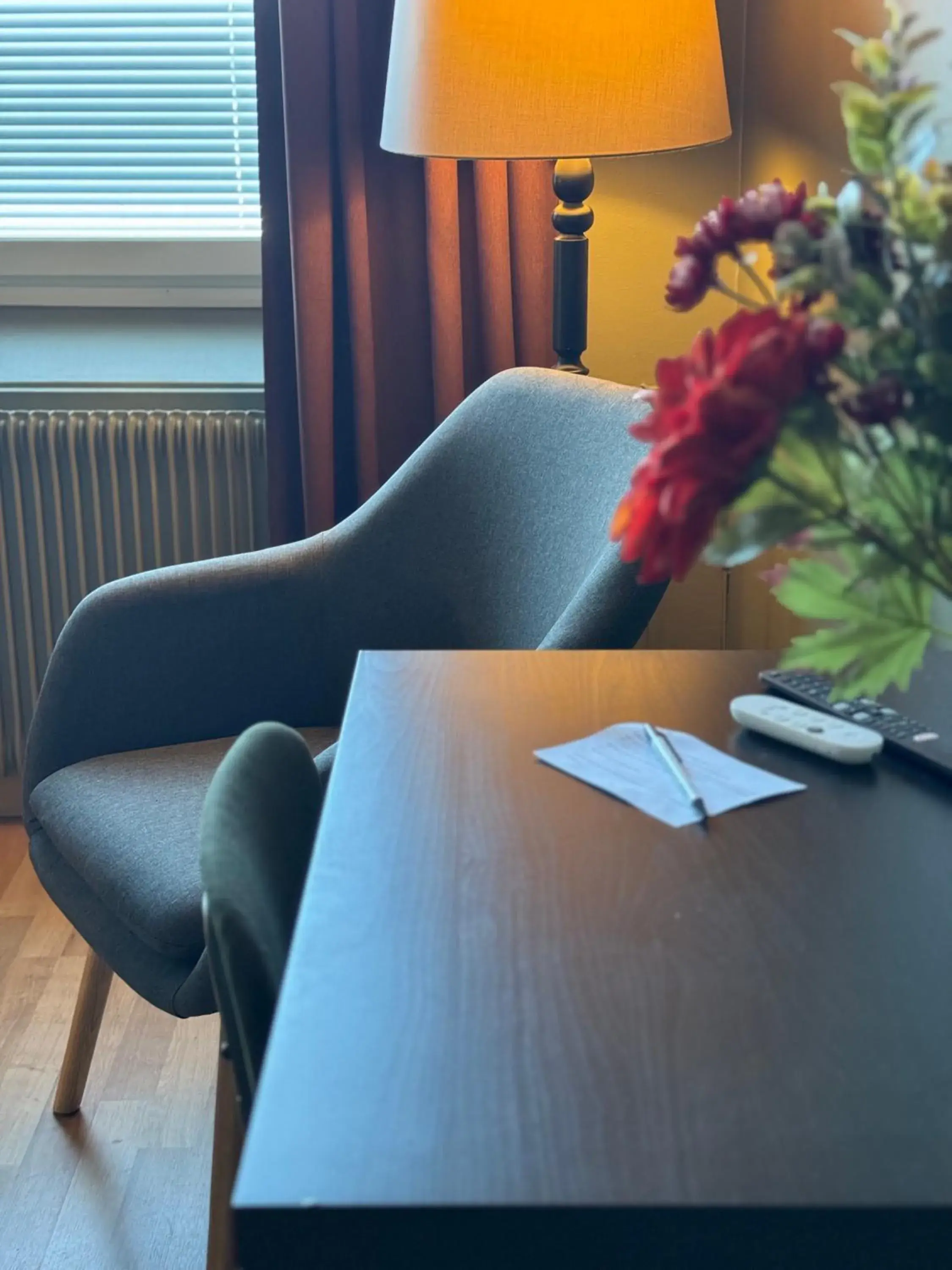 Double Room with Extra Bed in Strand City Hotel Double Room with Extra Bed in Strand City Hotel