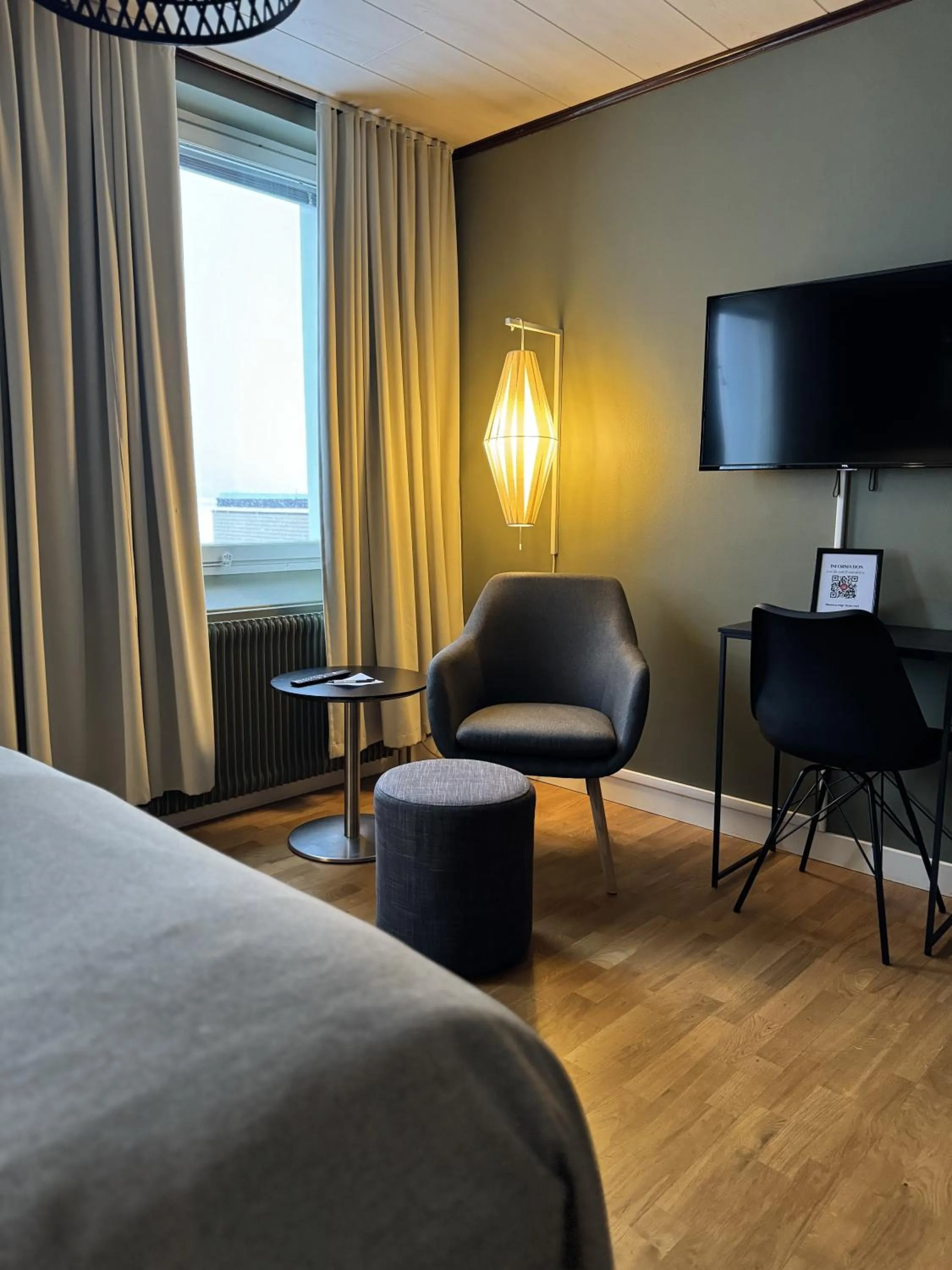 Bed in Strand City Hotel