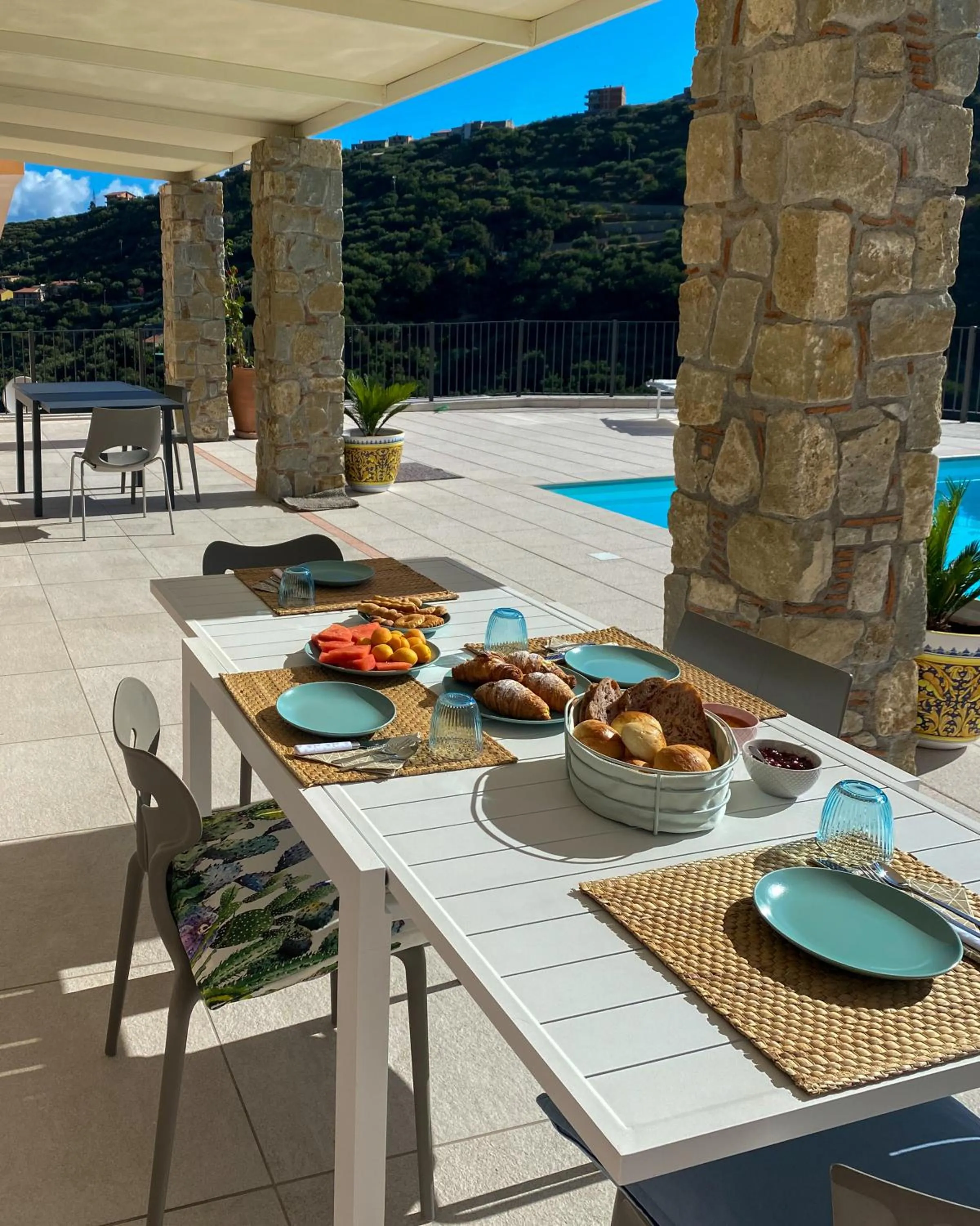 Food and drinks in Residence Mersa