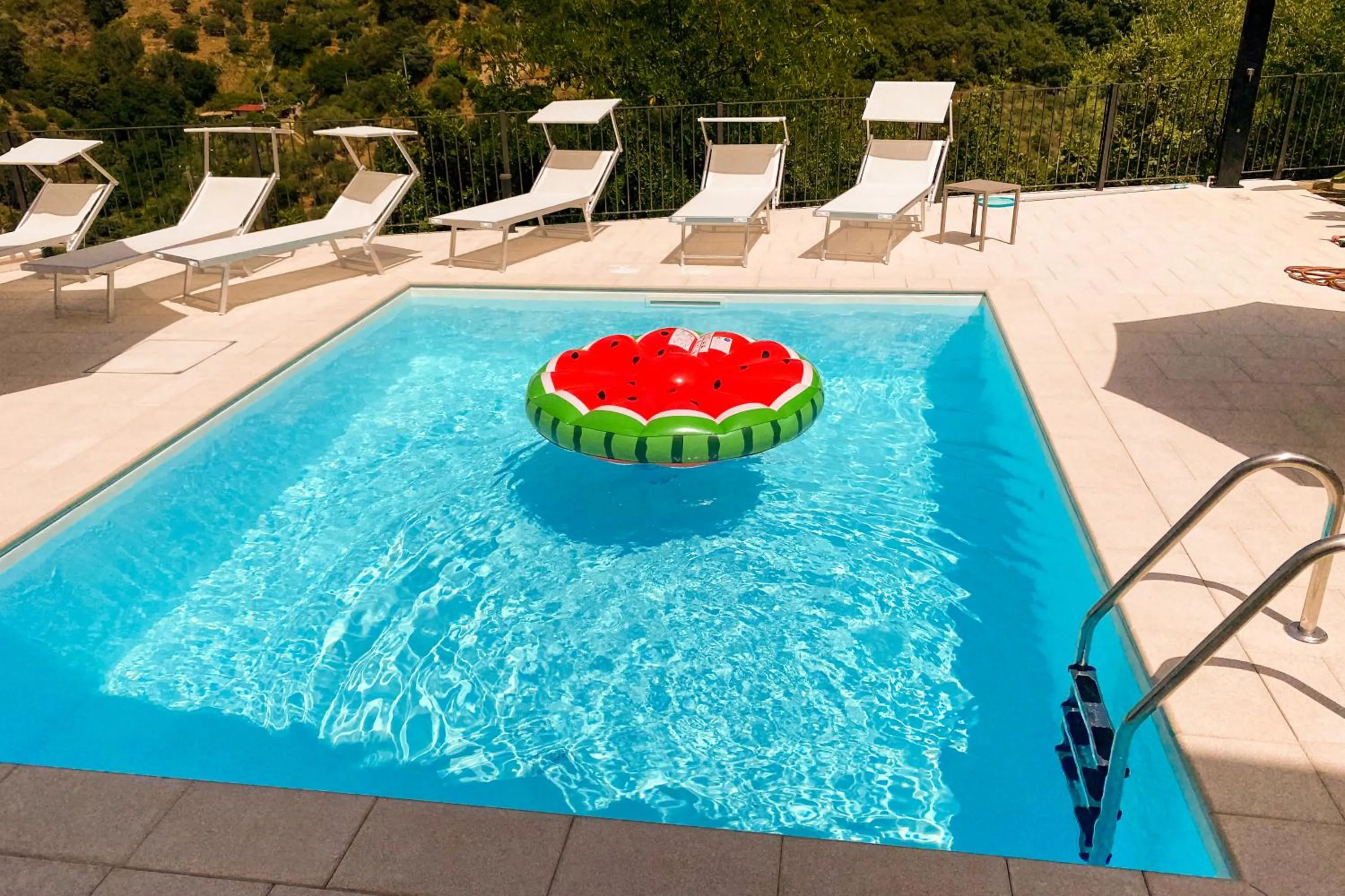 Swimming pool in Residence Mersa
