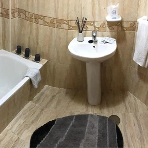 Bathroom in Puerta del Sol TRM only adults Aparts