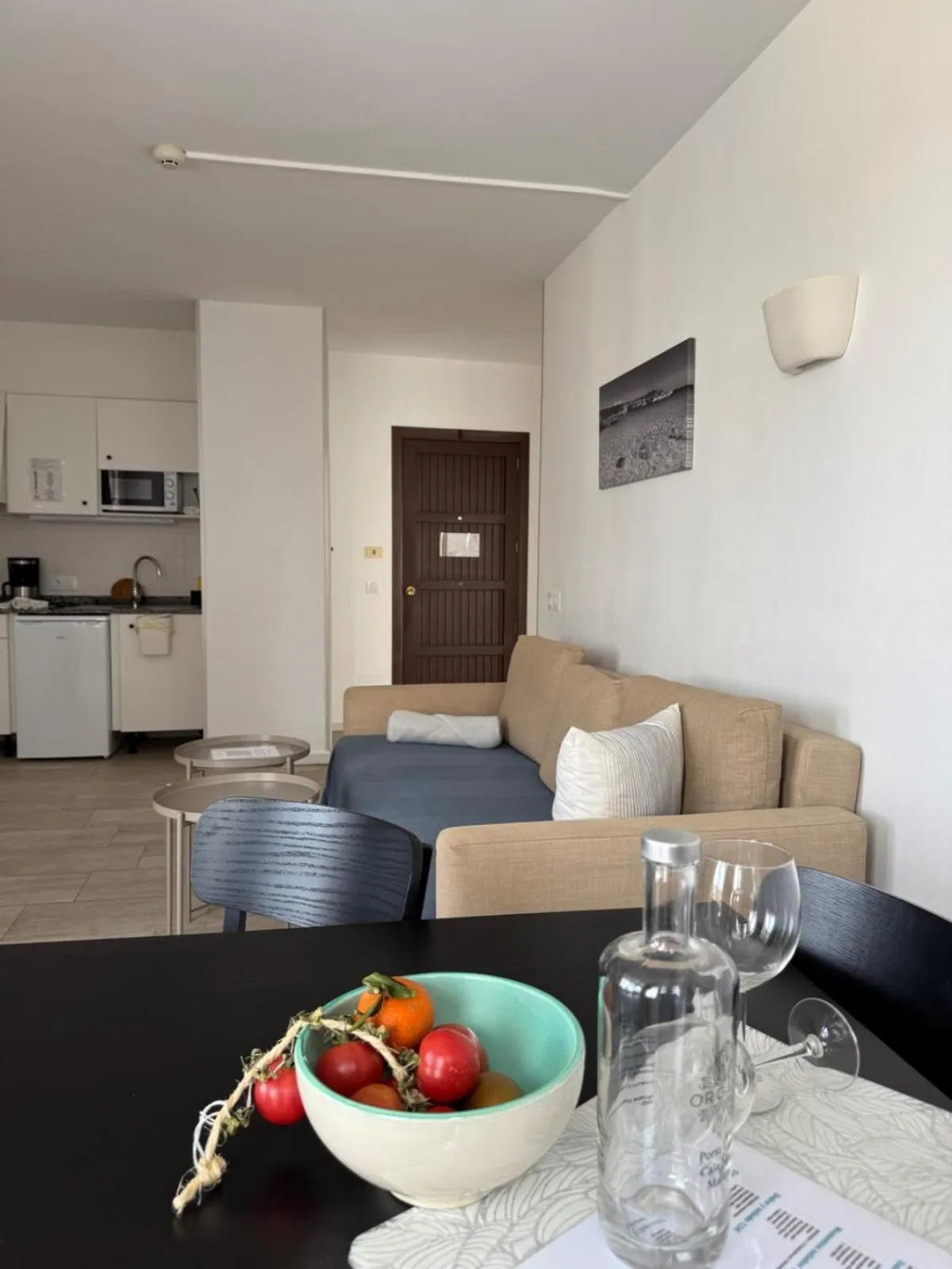 Kitchen or kitchenette in Orange Colom - Seaside Apartments