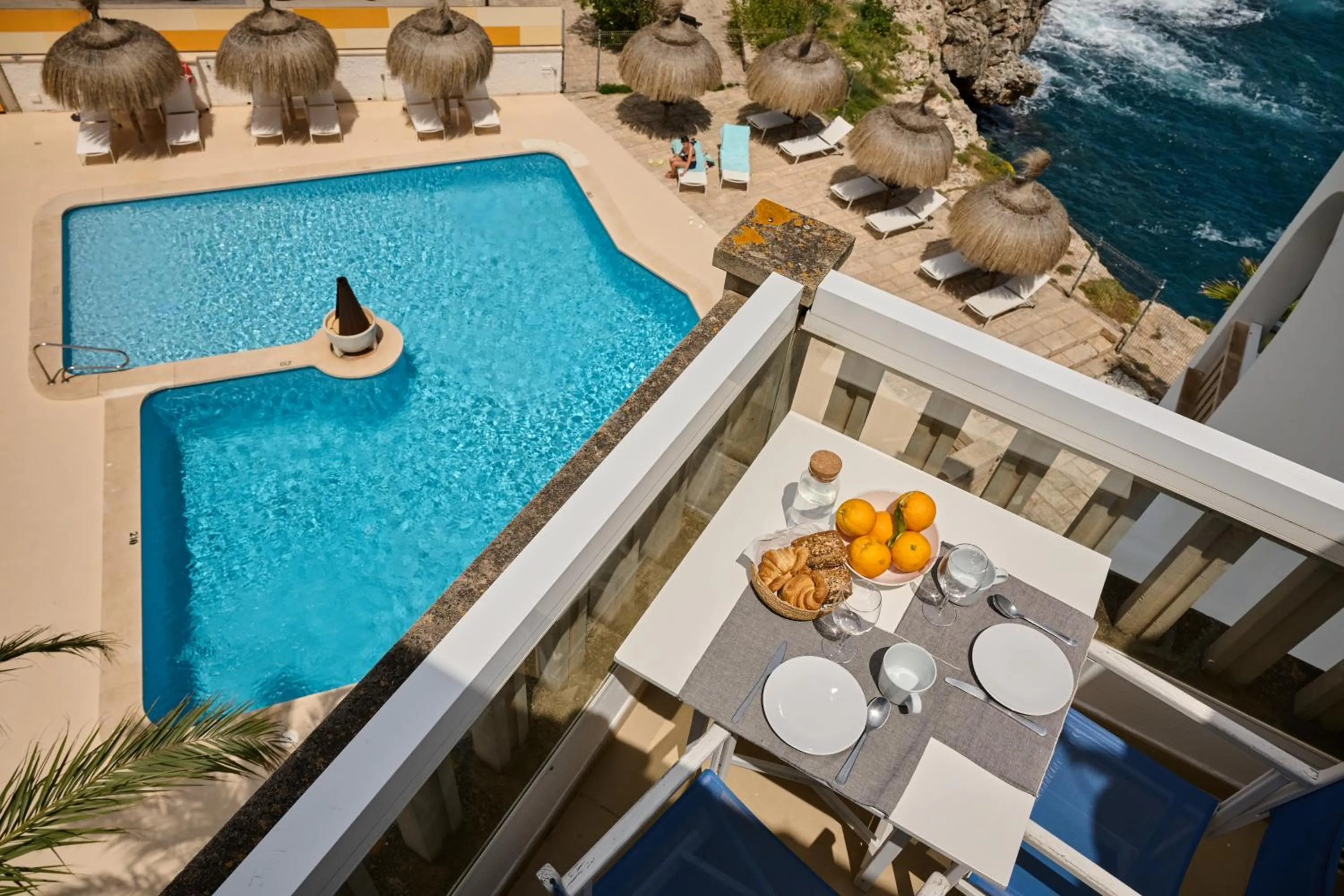 Orange Colom - Seaside Apartments