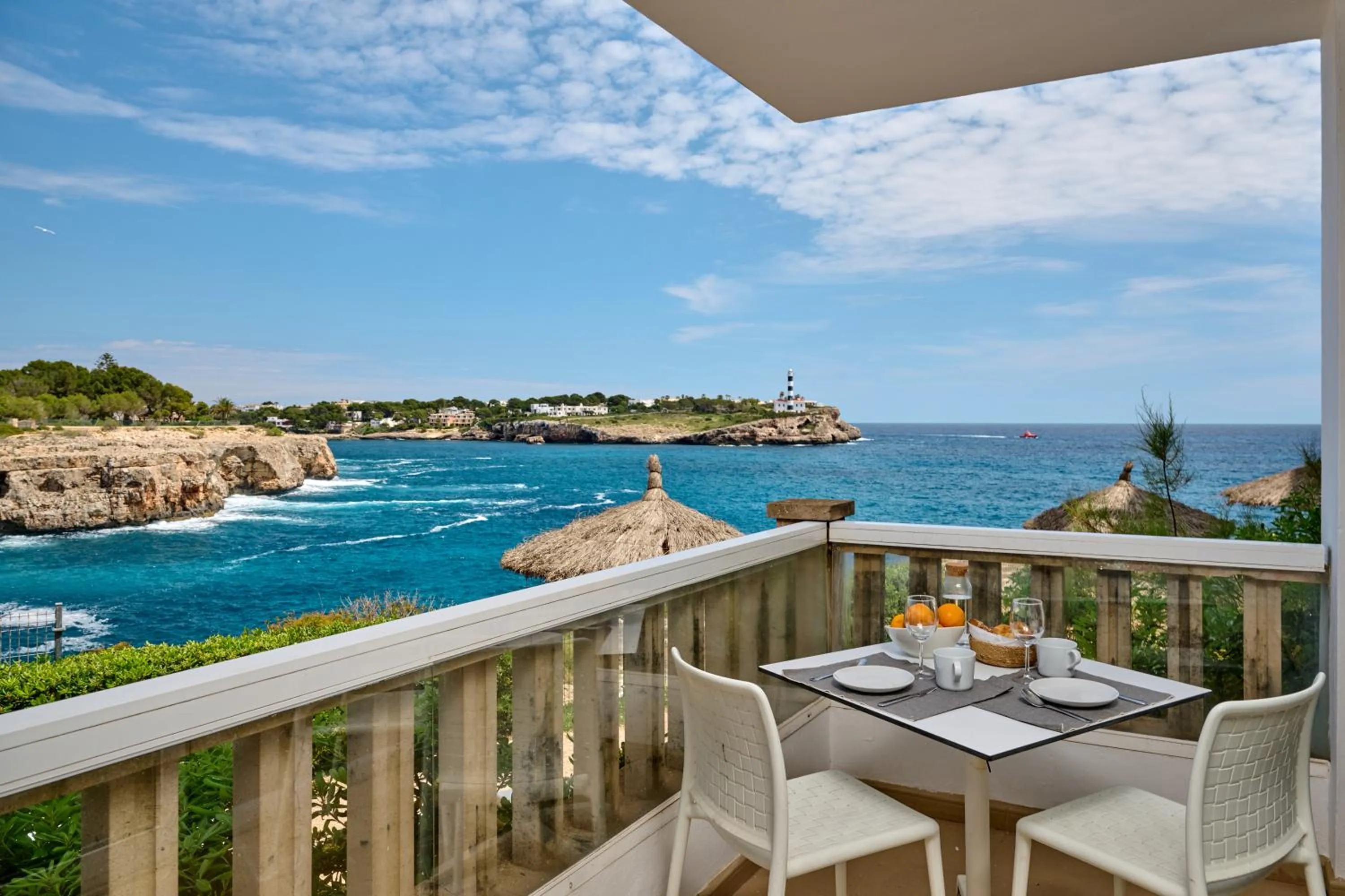 Orange Colom - Seaside Apartments