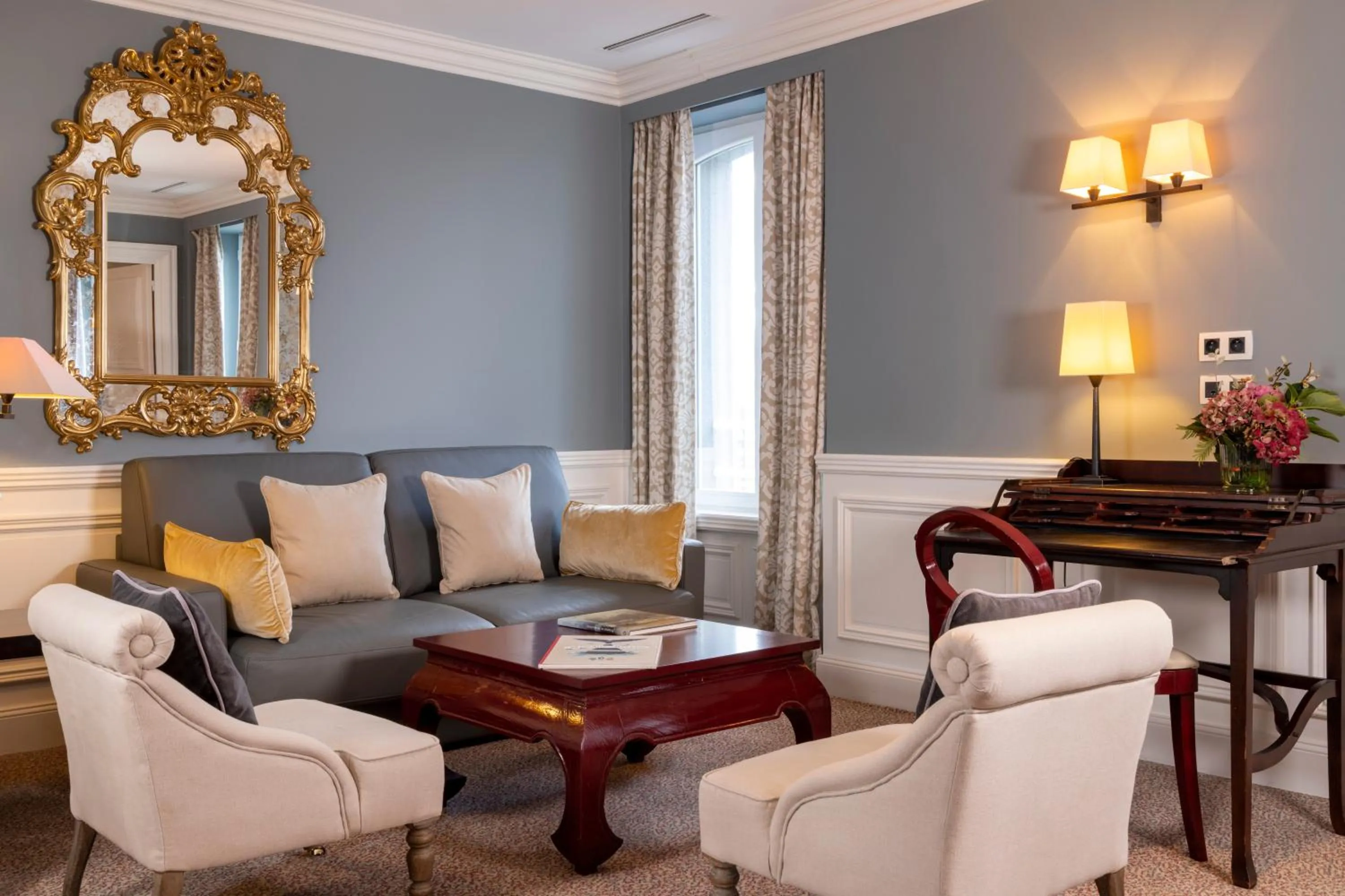 Seating area in Ermitage - Mont-Saint-Michel