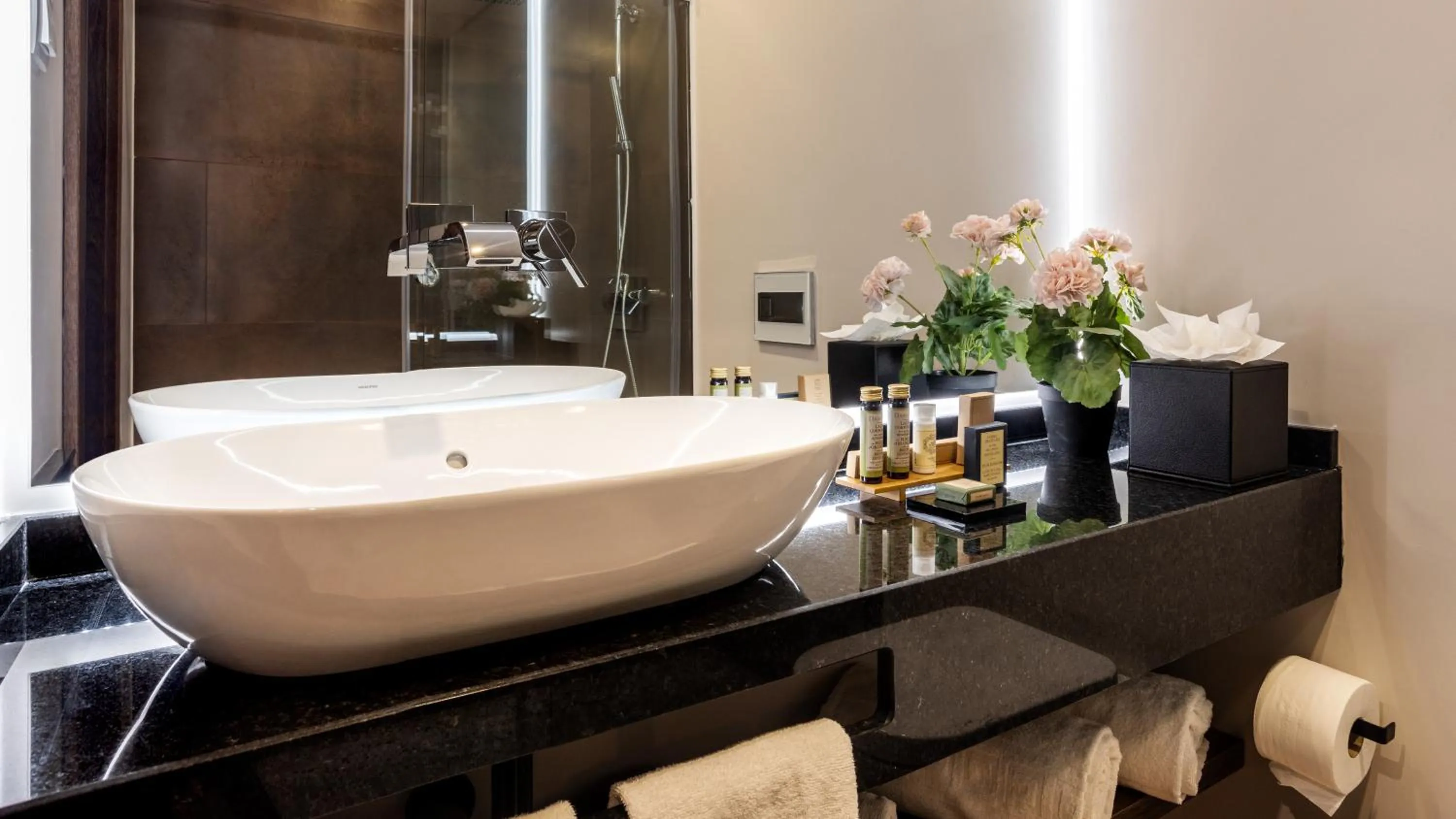 Bathroom in Évora O Cante Hotel