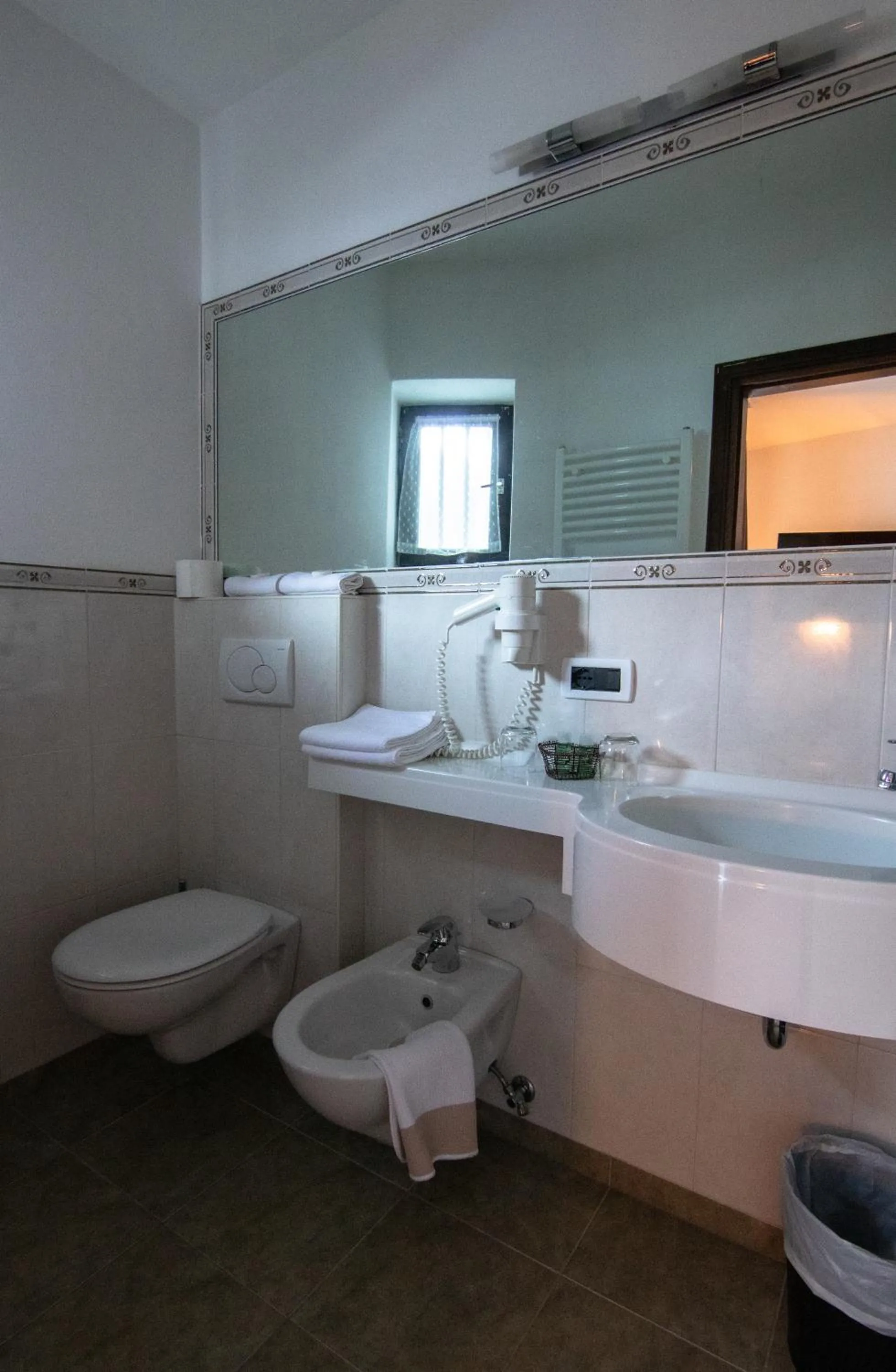 Bathroom in Hotel Planac