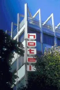 Facade/entrance in Hotel Dufour