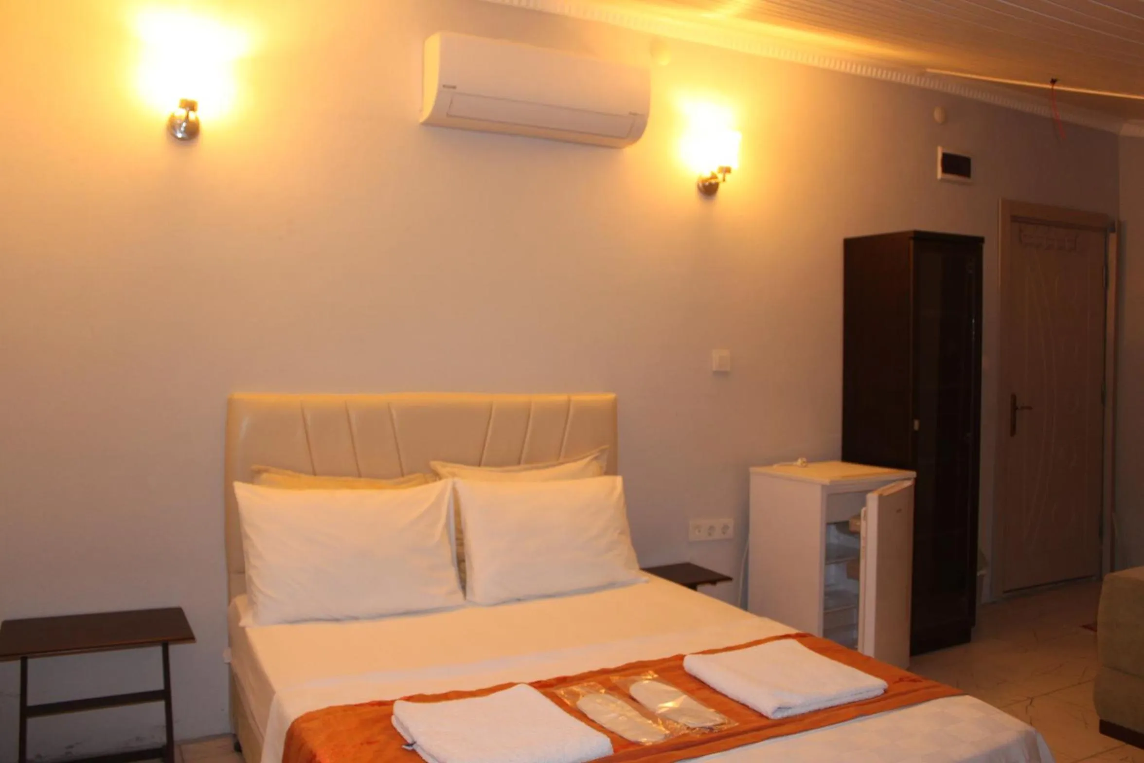 Bed in yelken apart hotel