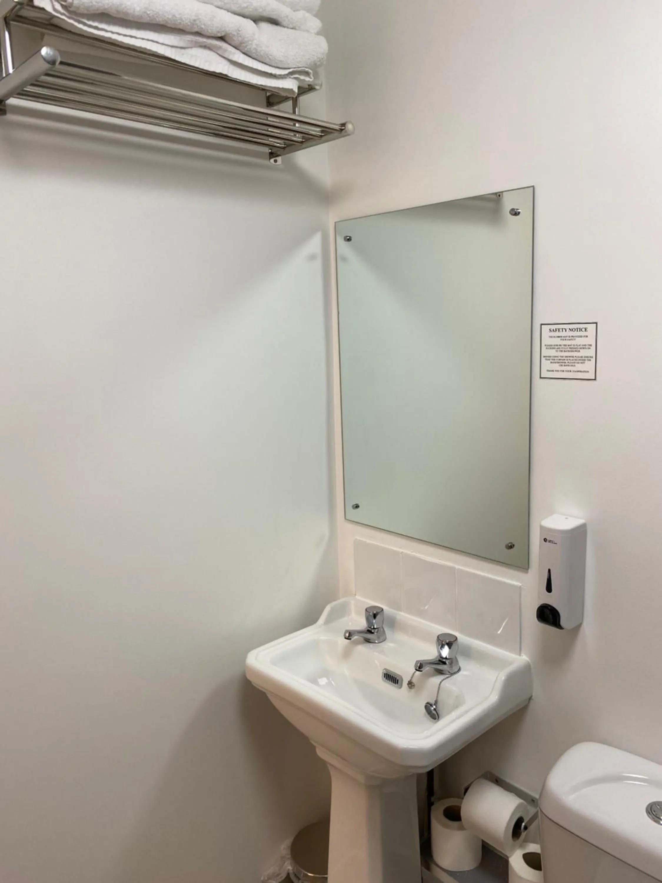 Bathroom in The Grand Harbour hotel