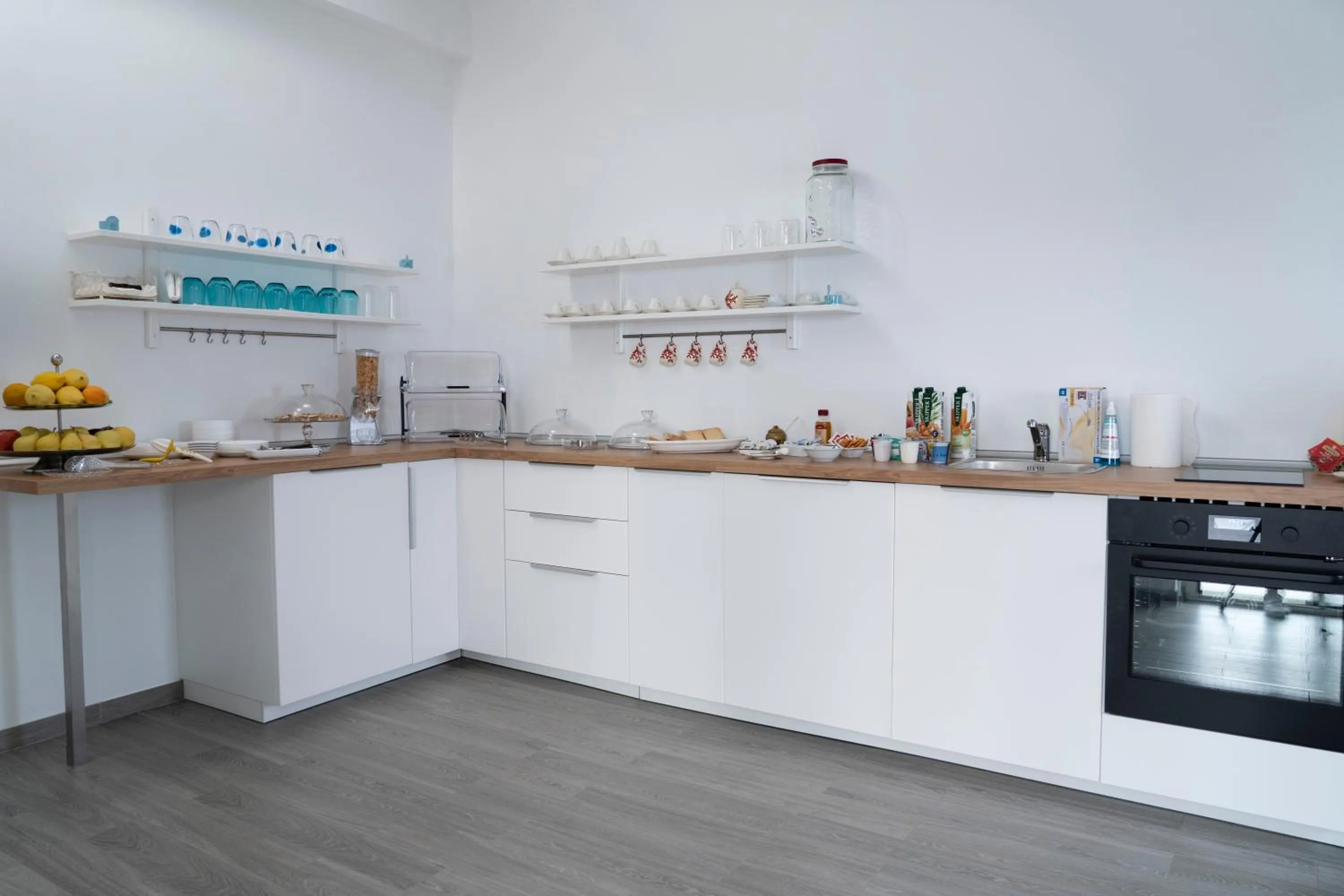 Breakfast in Mbaccimari B&B