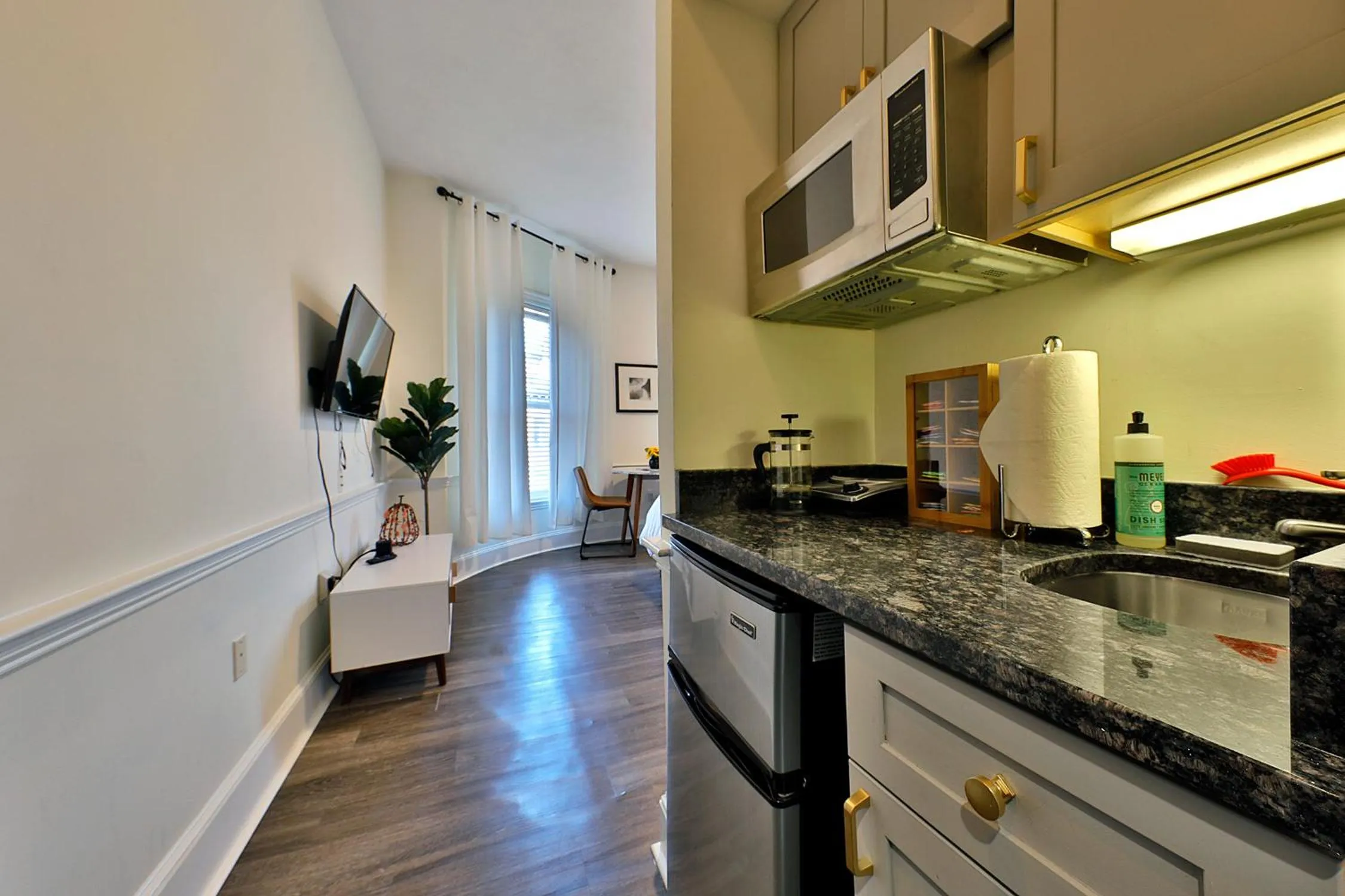 Kitchen or kitchenette in Good Hotels Boston