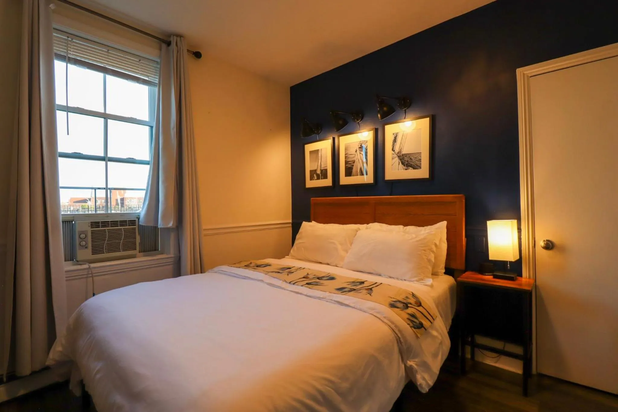 Bed in Good Hotels Boston