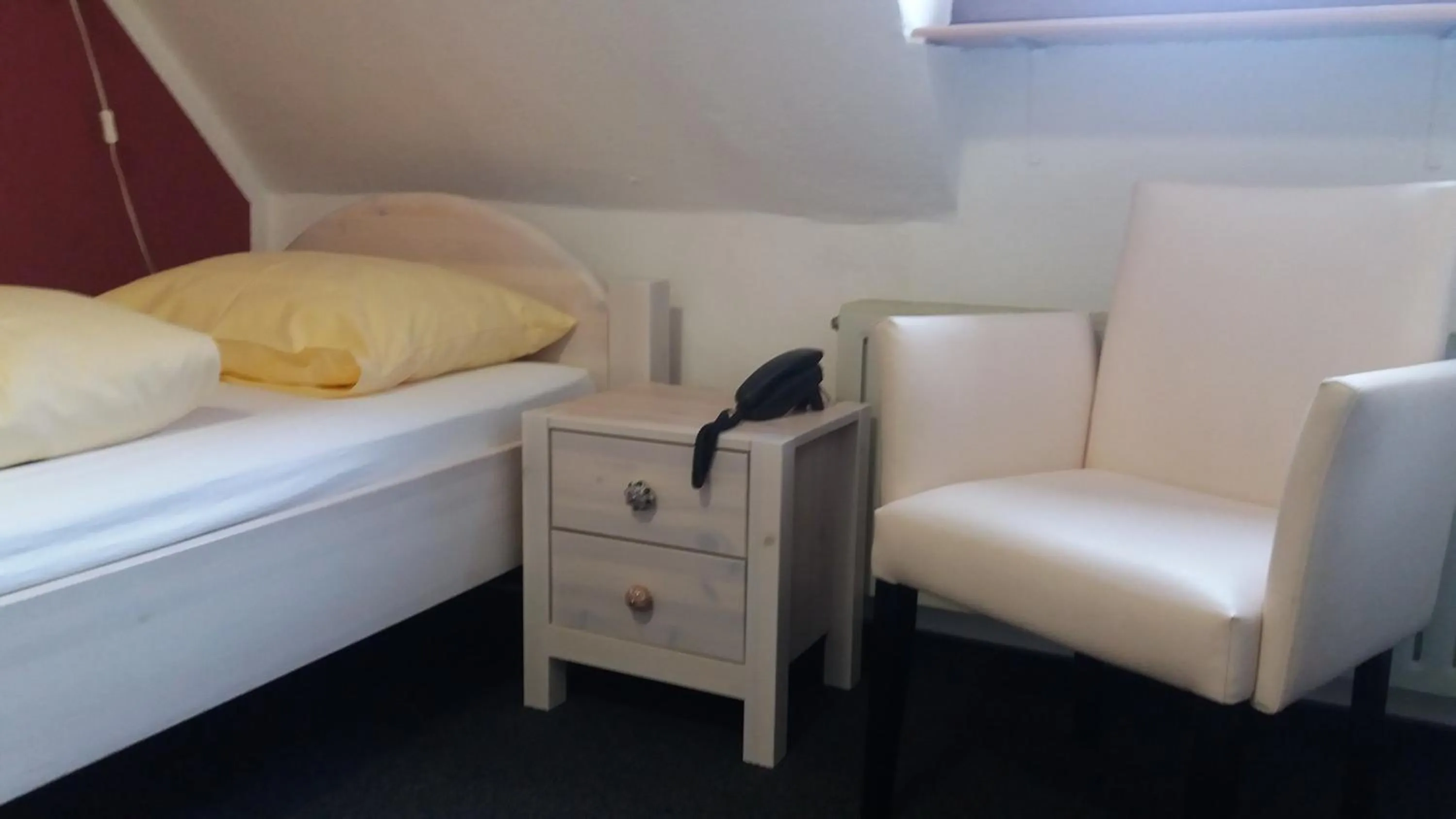 Photo of the whole room, Bed in Kurparkhotel-Gemünd