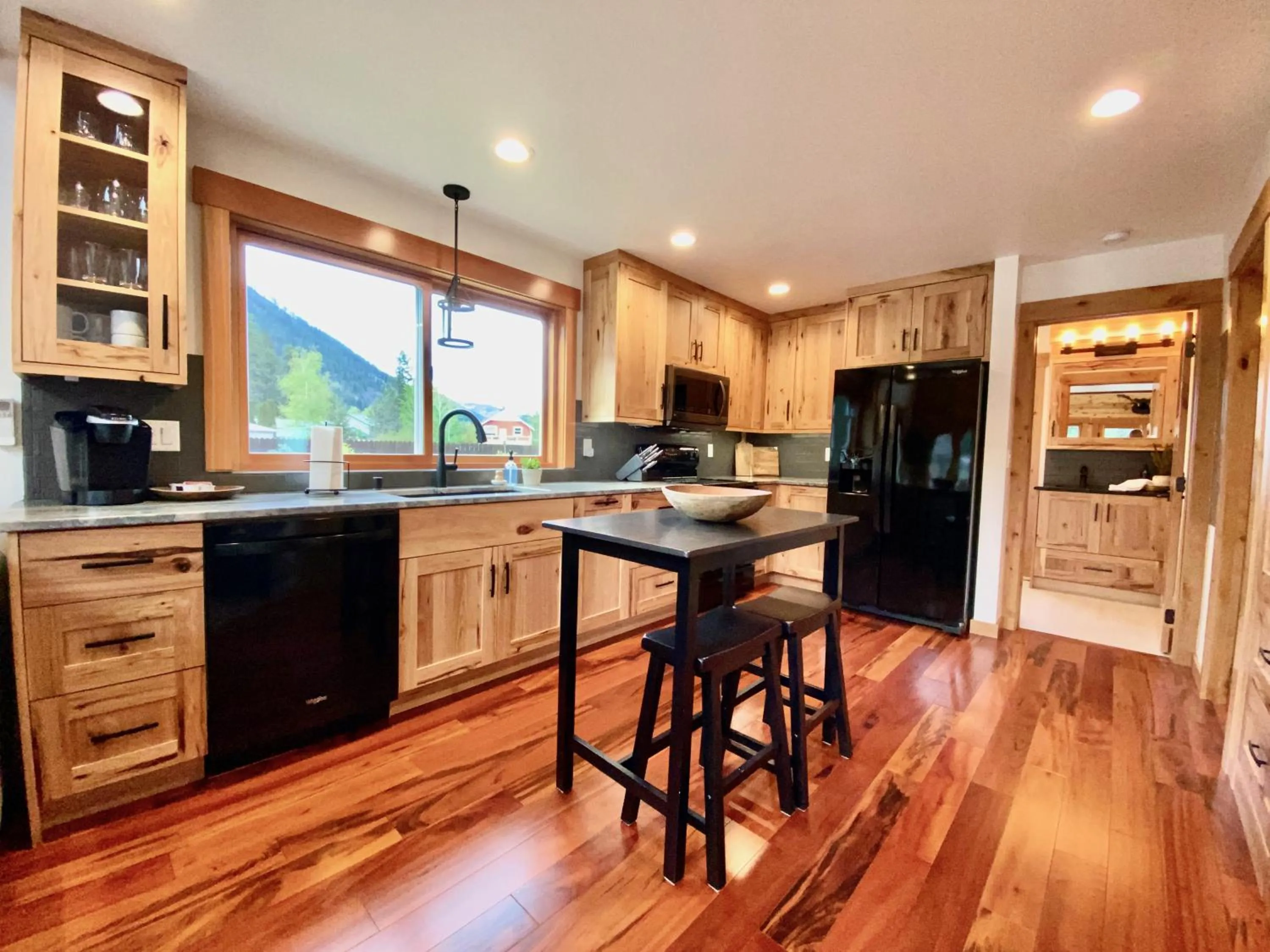 Coffee/tea facilities in The Cascade Chalet - Leavenworth