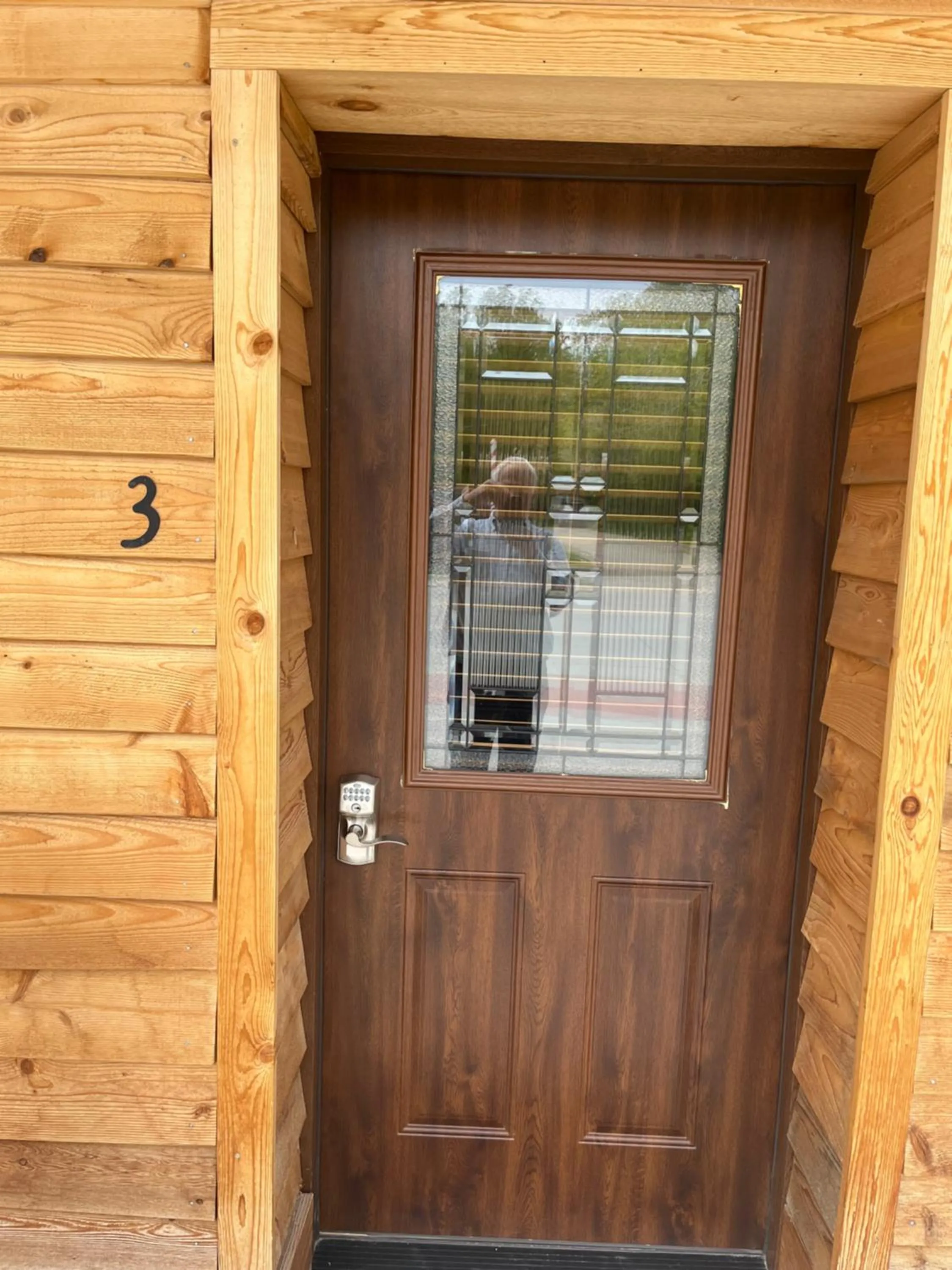 Creekside Downtown Vacation Suites, Only Adults 25 or older