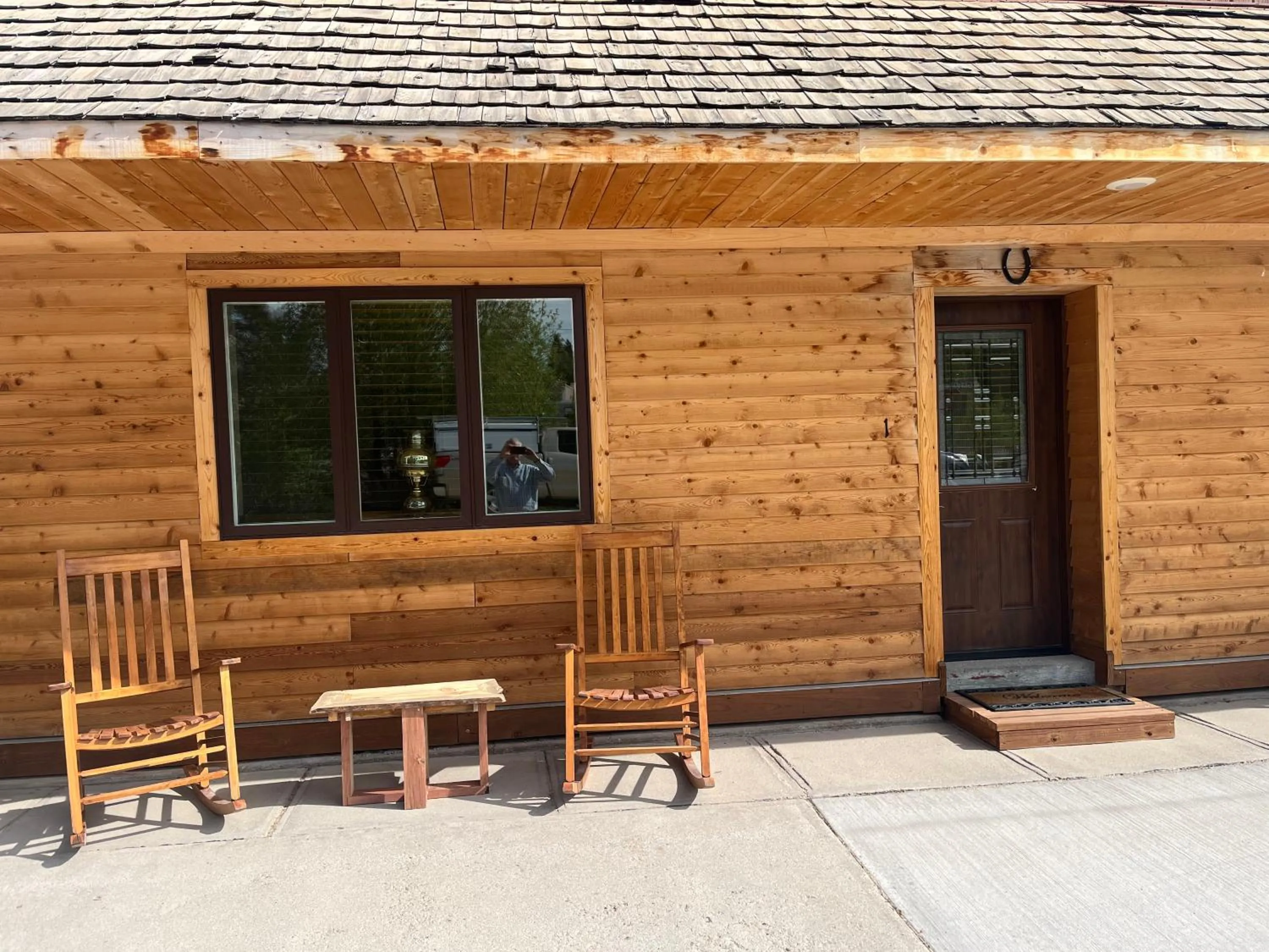 Creekside Downtown Vacation Suites, Only Adults 25 or older