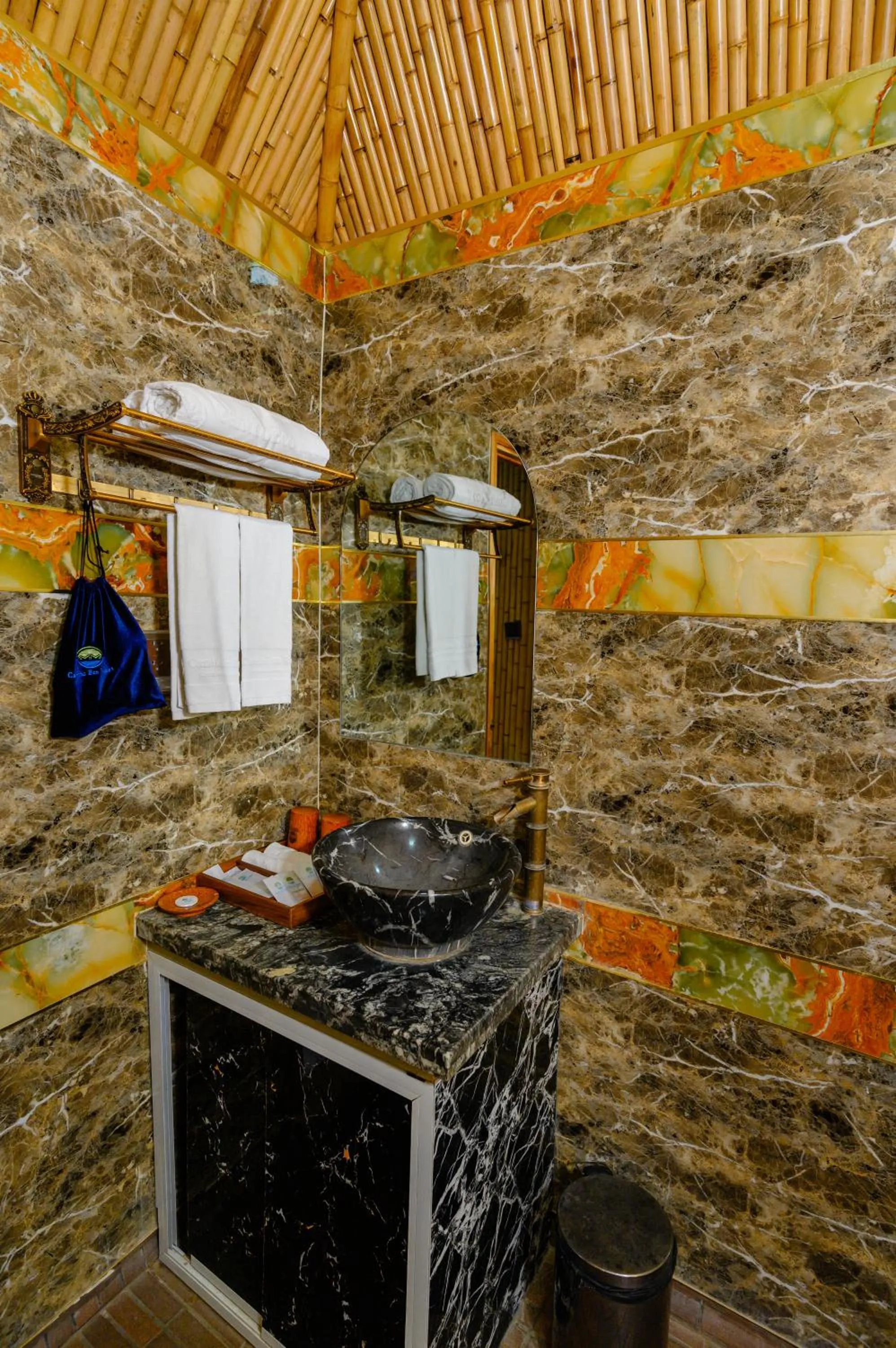 Shower in Cantho Eco Resort