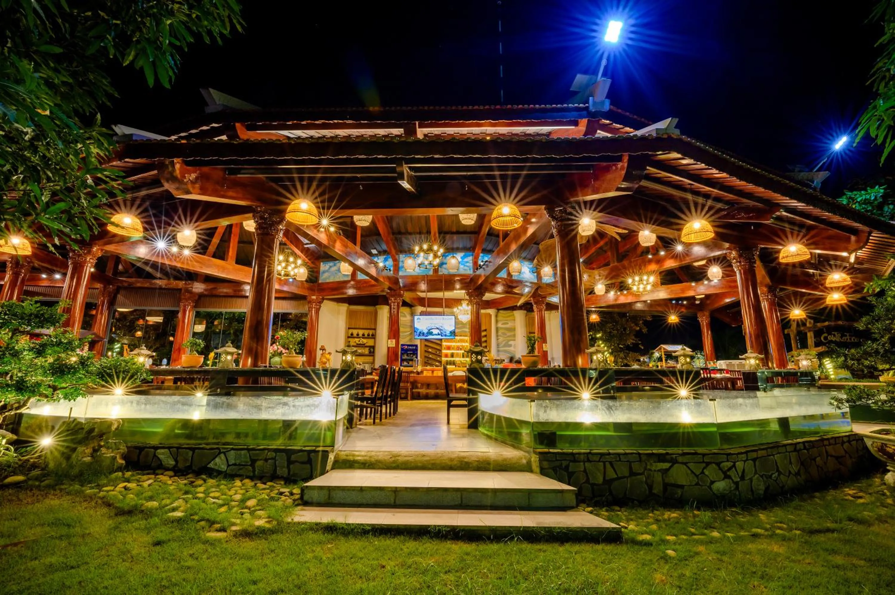 Restaurant/places to eat in Cantho Eco Resort