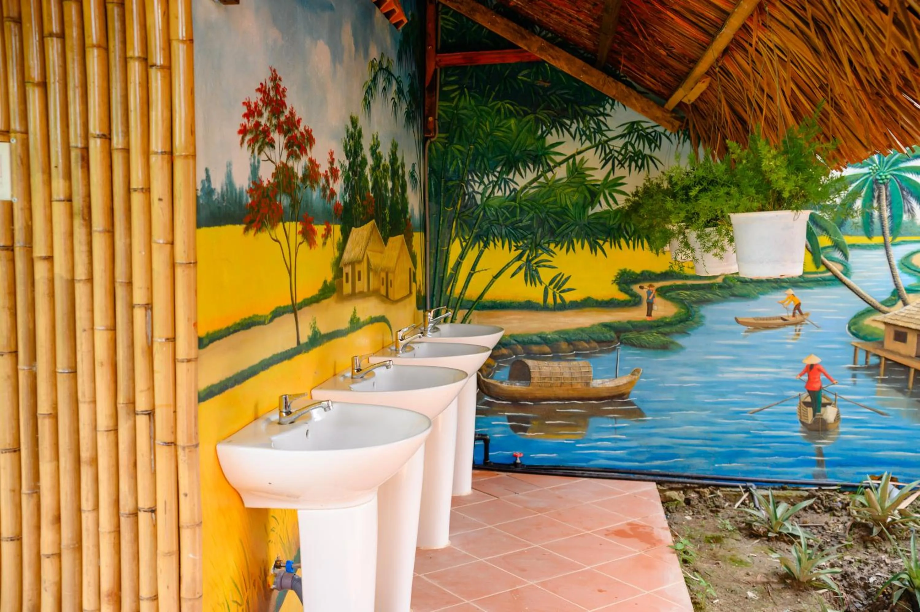 Public Bath in Cantho Eco Resort