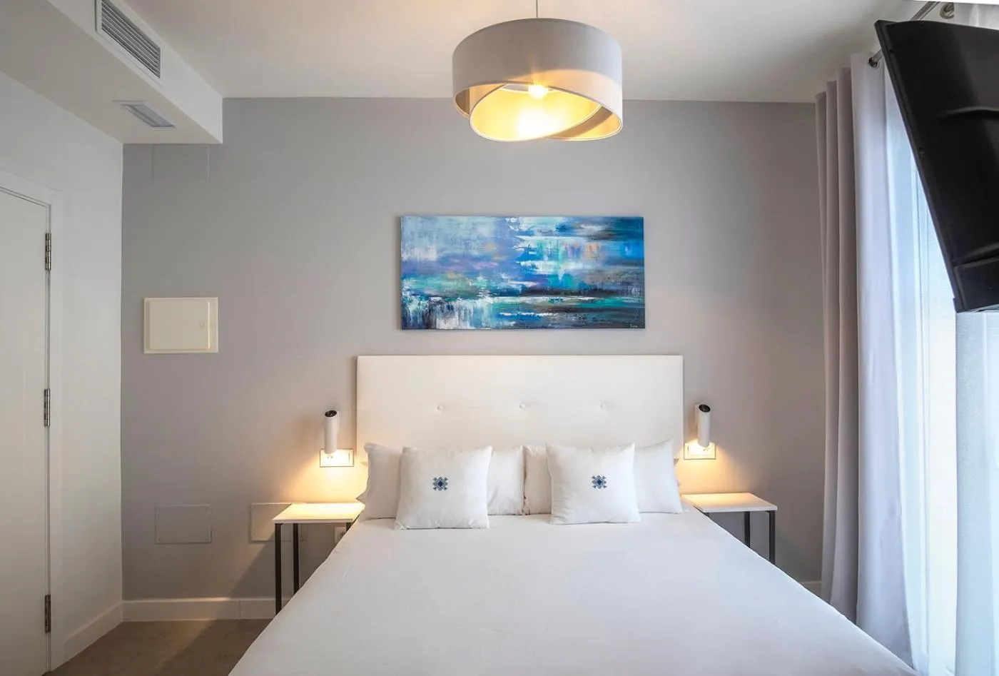 Bed in The Old Town Boutique Hotel - Adults Recommended