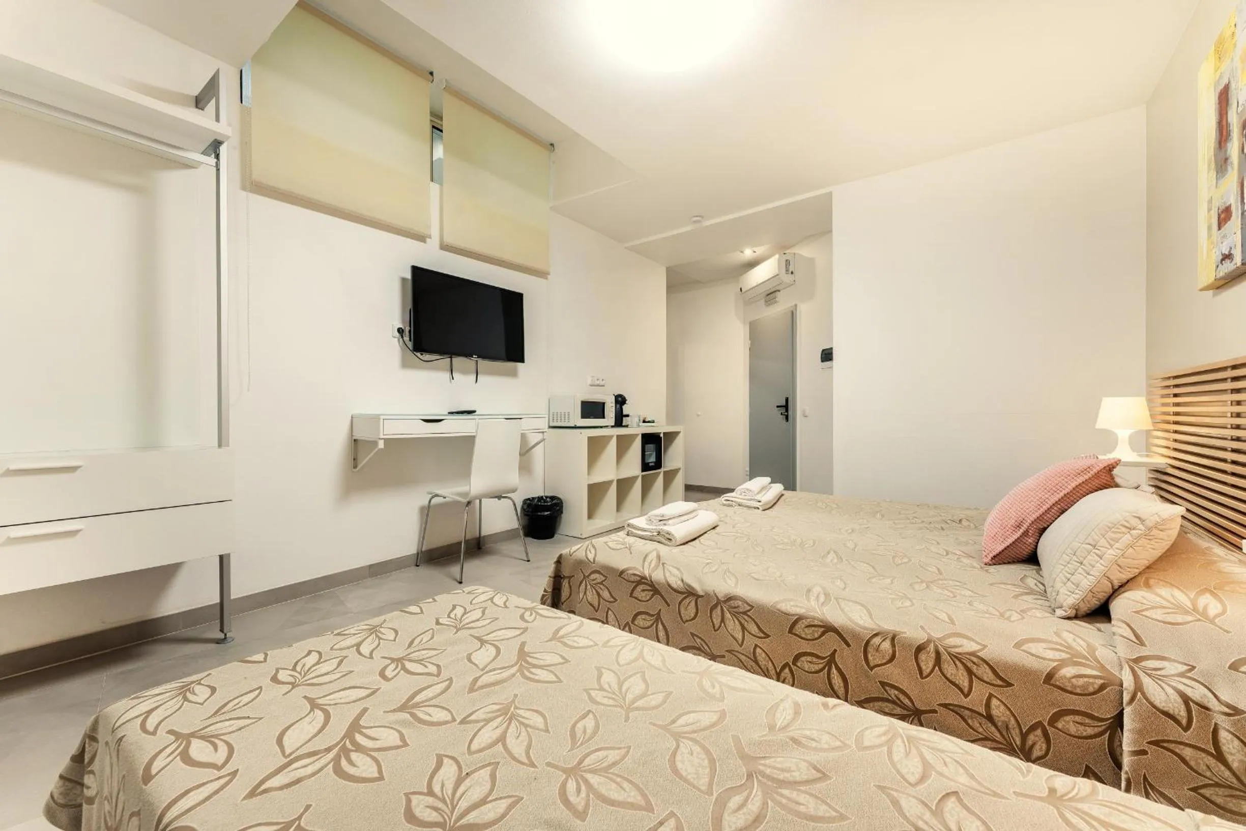 Photo of the whole room, Bed in Vincanto Rooms Old Town Prague1