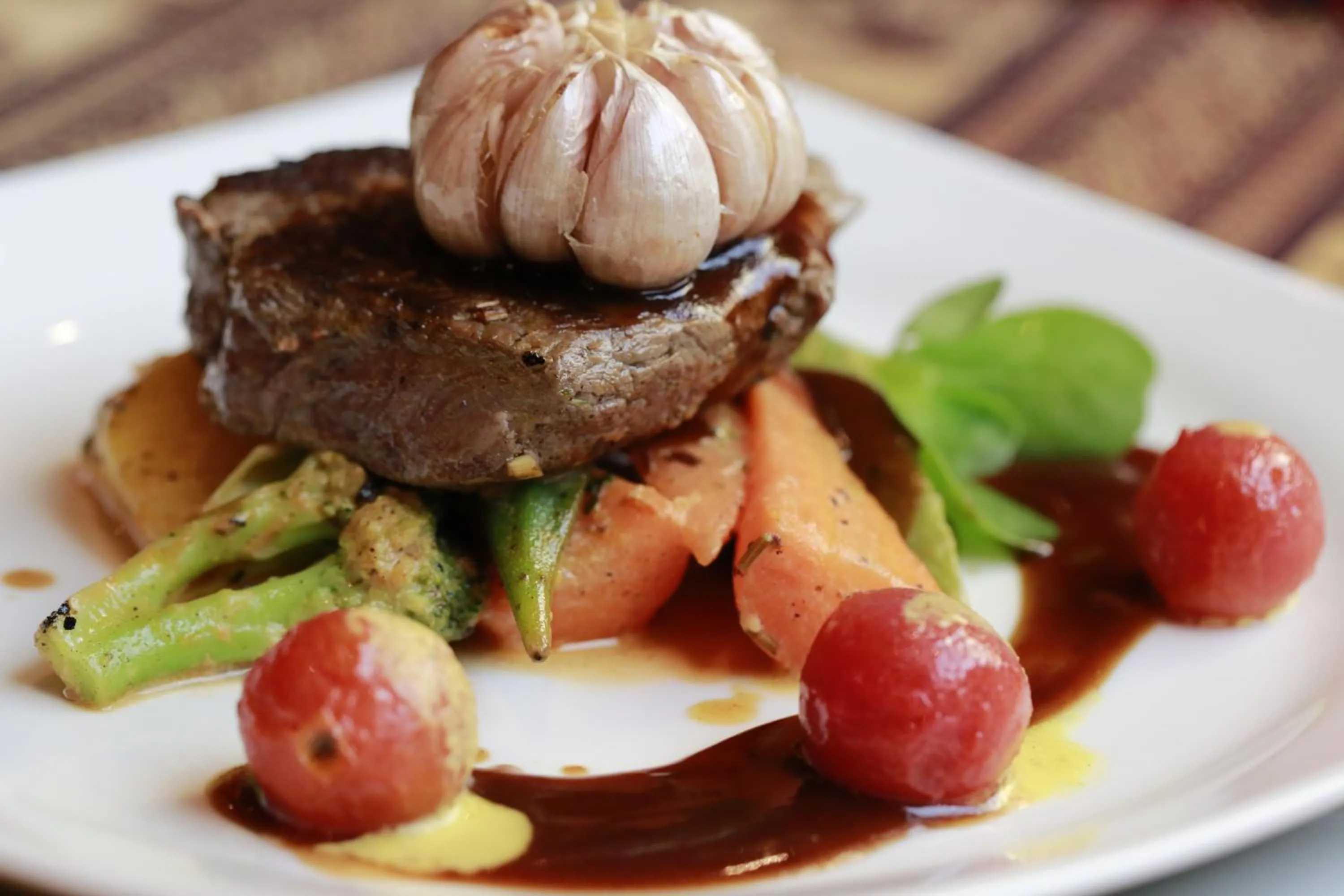 Restaurant/places to eat in Swiss International Palace Hotel Manama