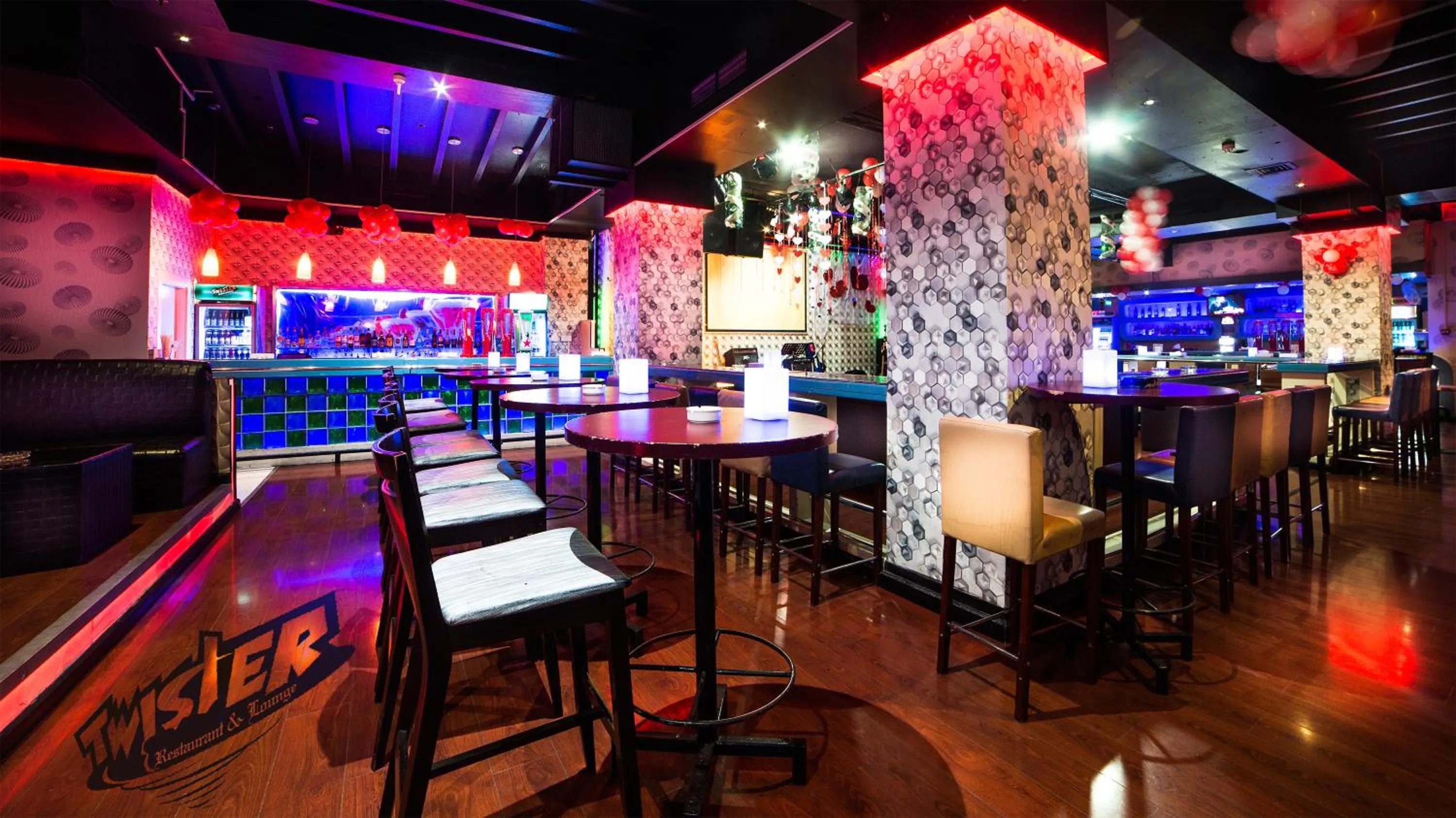 Night in Swiss International Palace Hotel Manama