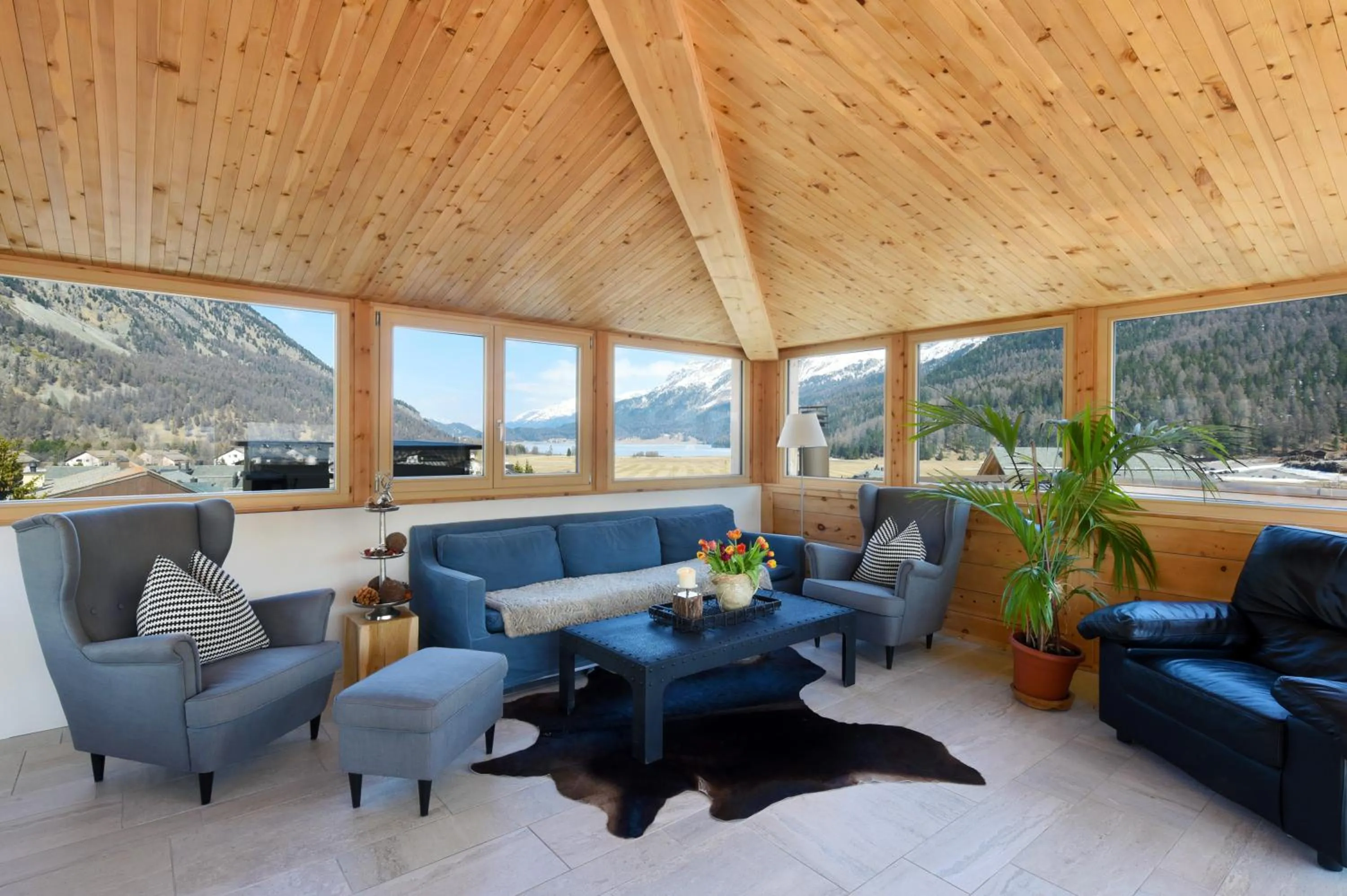 Lounge or bar in Hotel Cervo