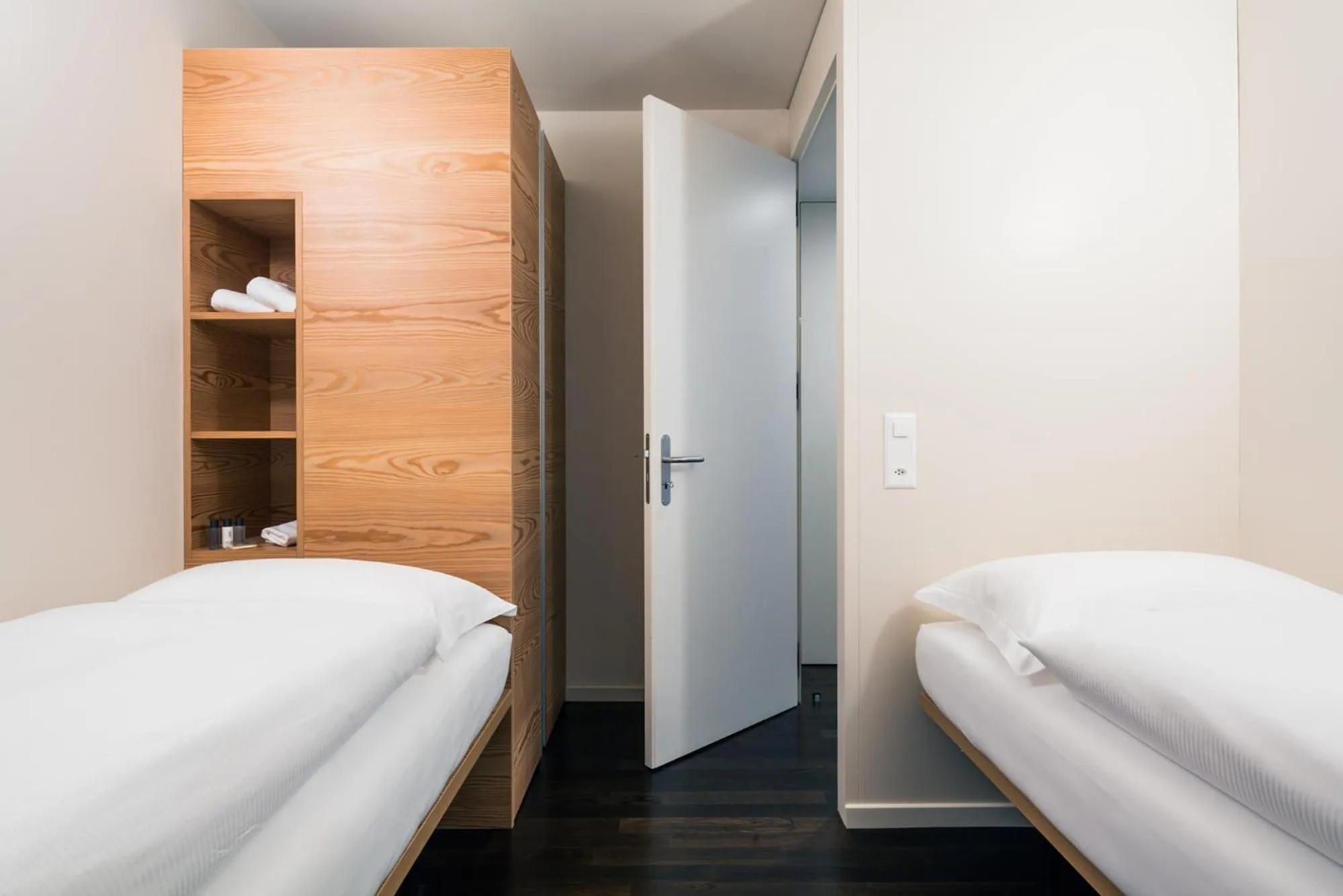 Bed in Raselli Sport Hotel