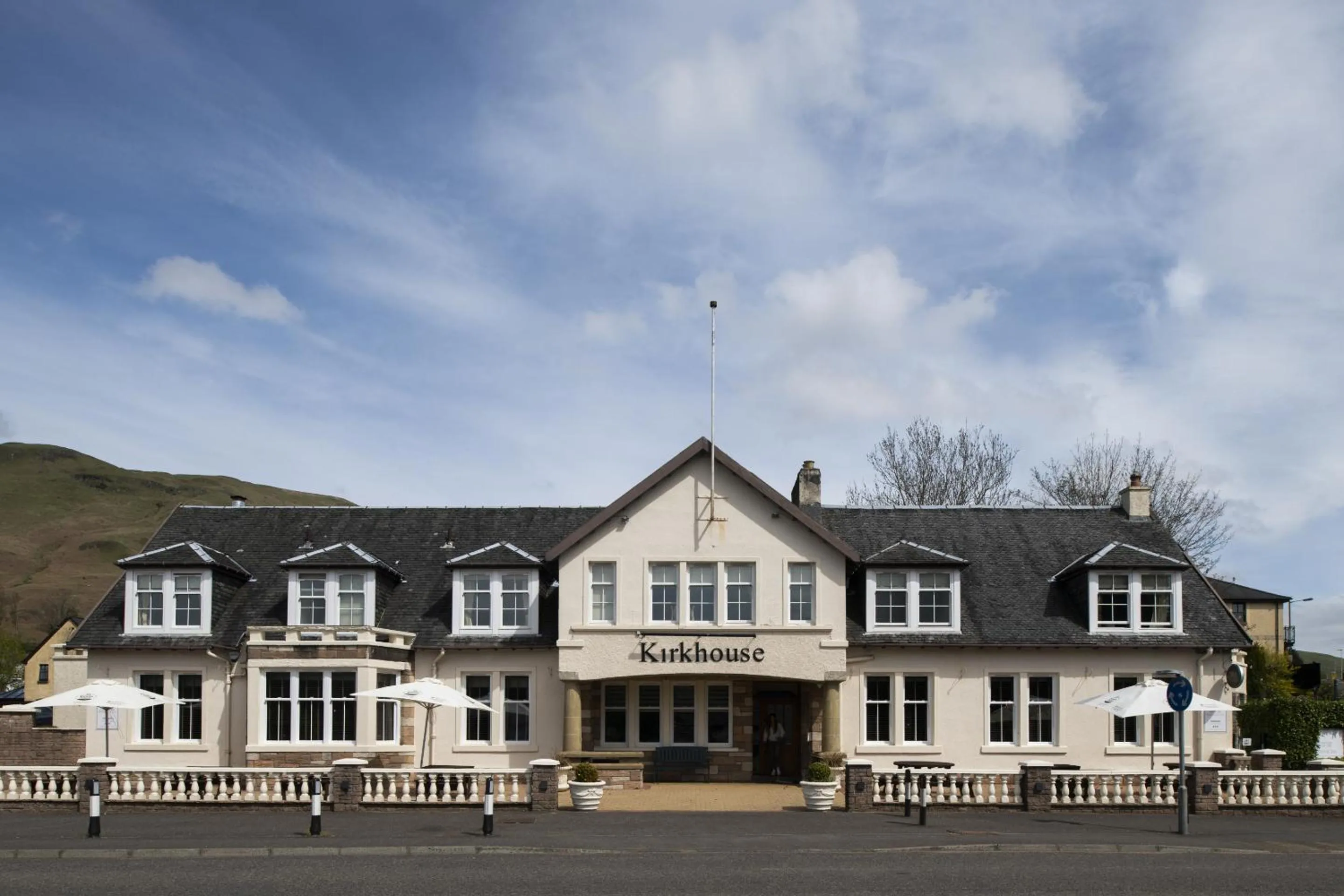 Property building in Kirkhouse Inn