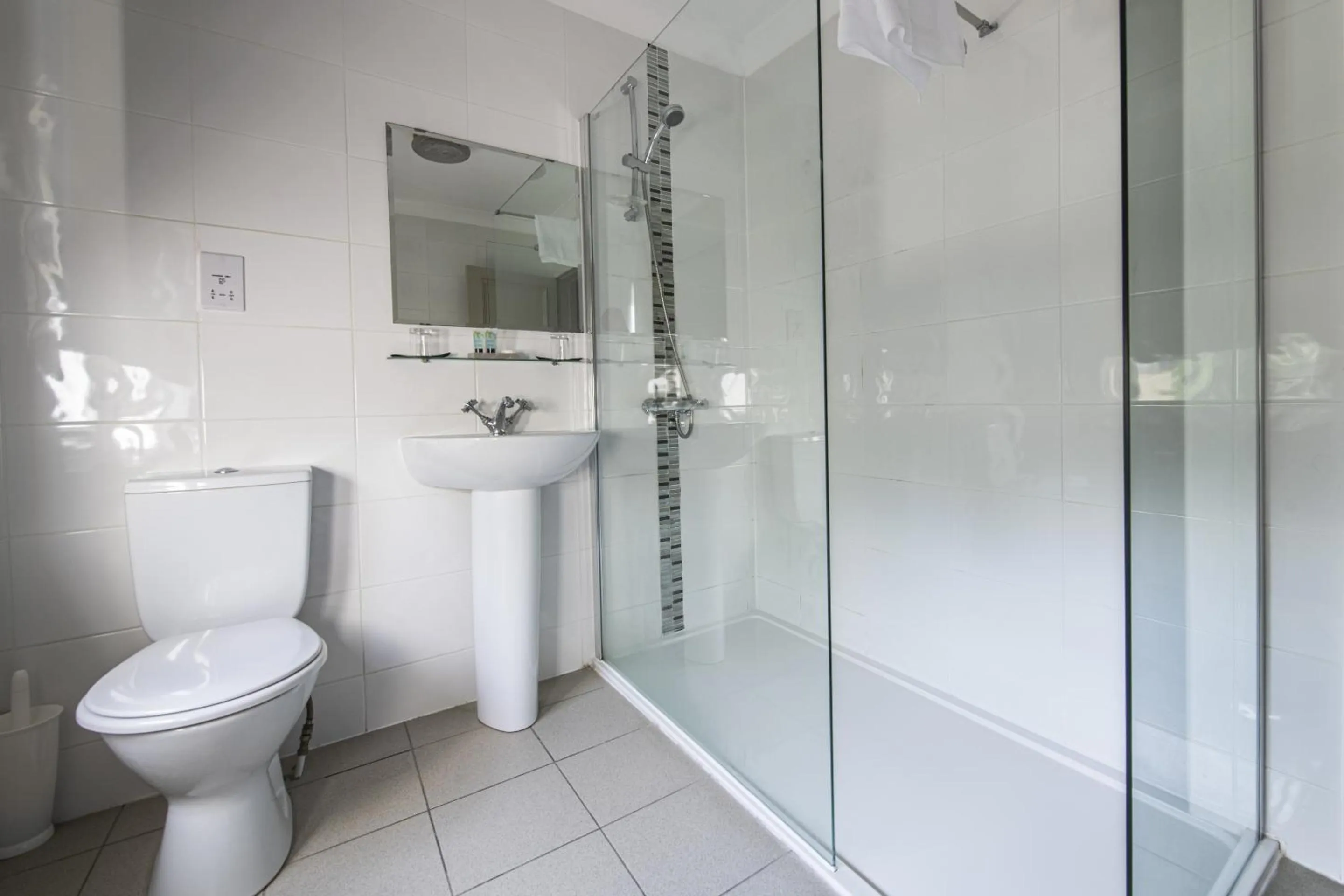 Bathroom in Kirkhouse Inn