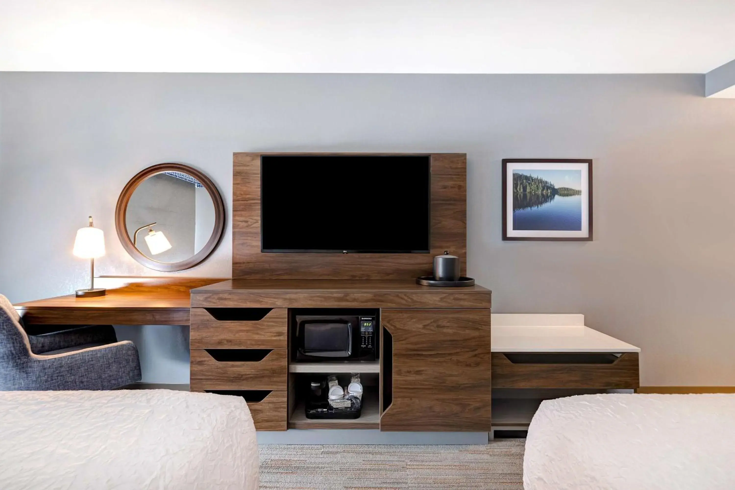 Queen Room with Two Queen Beds - Hearing Access/Non-Smoking in Hampton Inn Crown Point, In Queen Room with Two Queen Beds - Hearing Access/Non-Smoking in Hampton Inn Crown Point, In