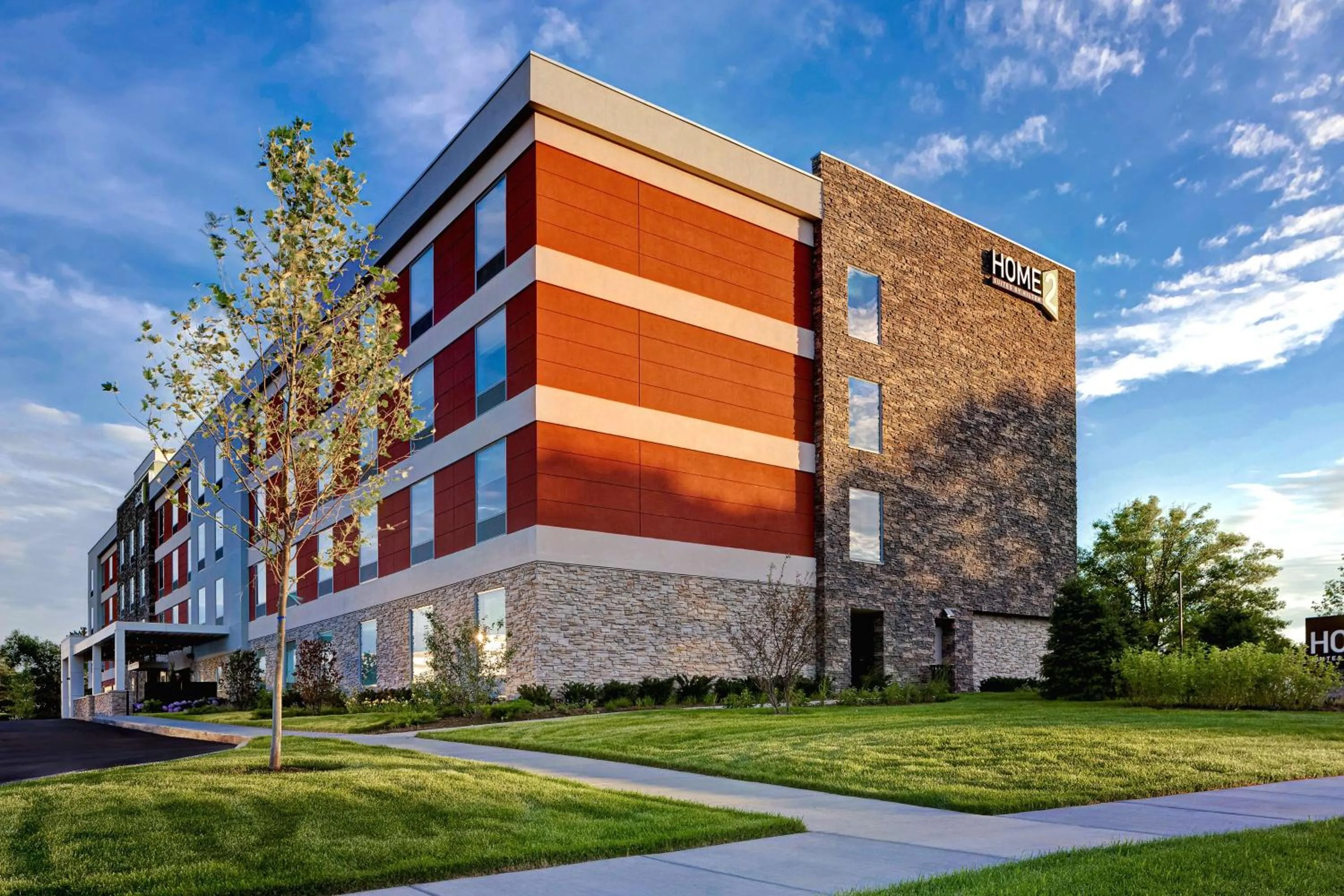Property building in Home2 Suites By Hilton Lincolnshire Chicago