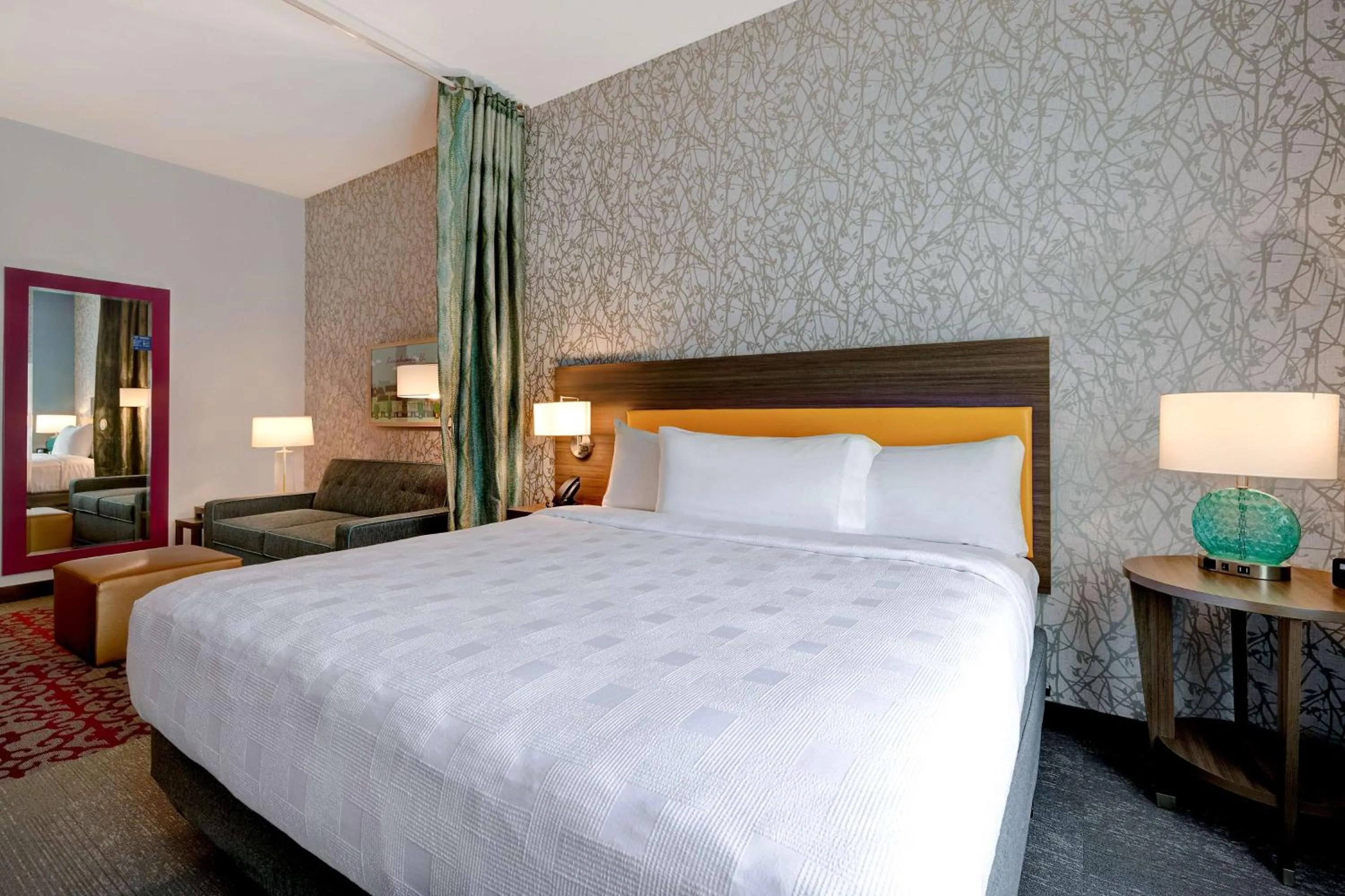 Bed in Home2 Suites By Hilton Lincolnshire Chicago