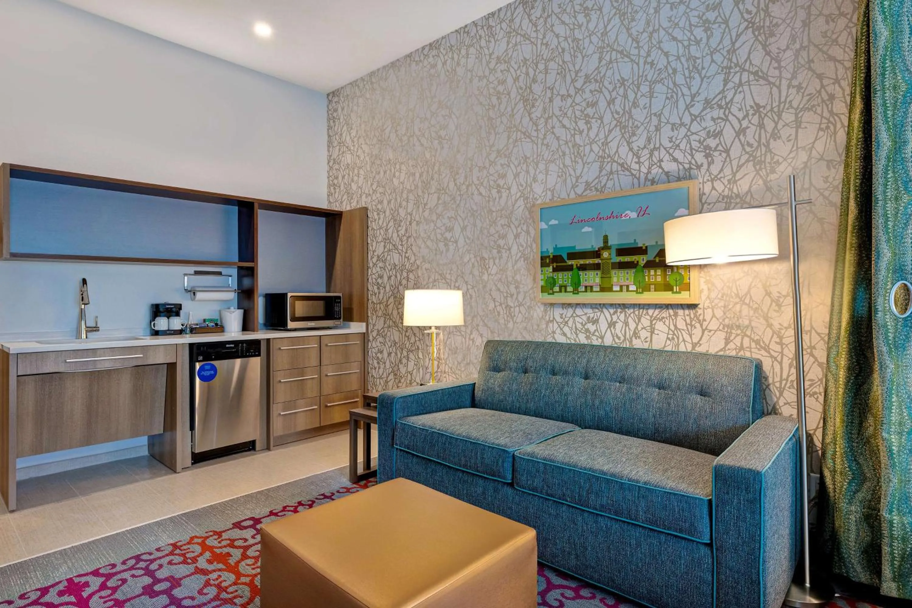 Living room in Home2 Suites By Hilton Lincolnshire Chicago