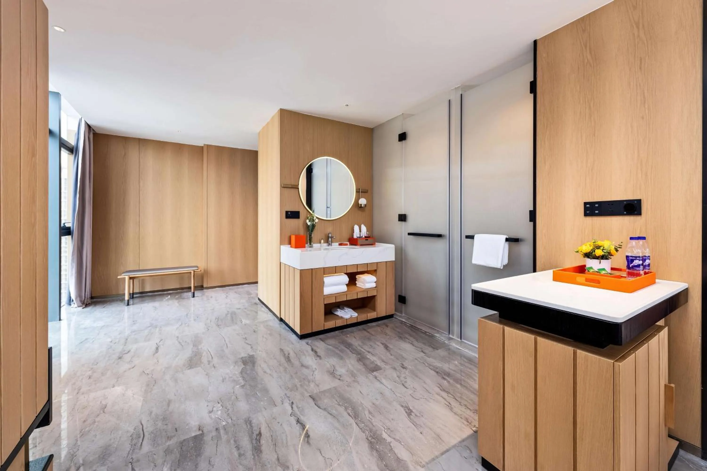 Bathroom in The Mercury Garden Shenzhen Nanshan, A Tribute Portfolio Hotel