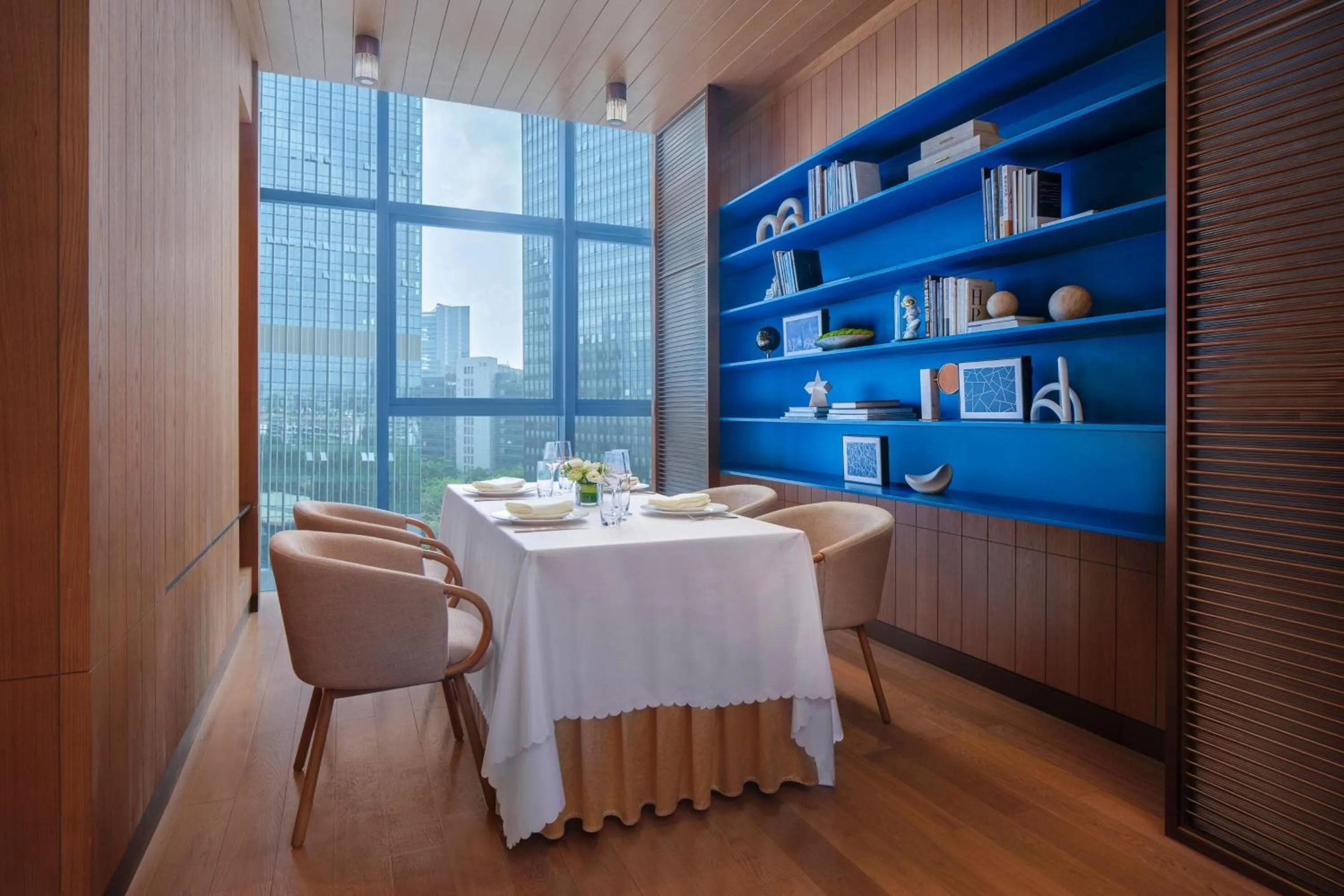 Restaurant/places to eat in The Mercury Garden Shenzhen Nanshan, A Tribute Portfolio Hotel