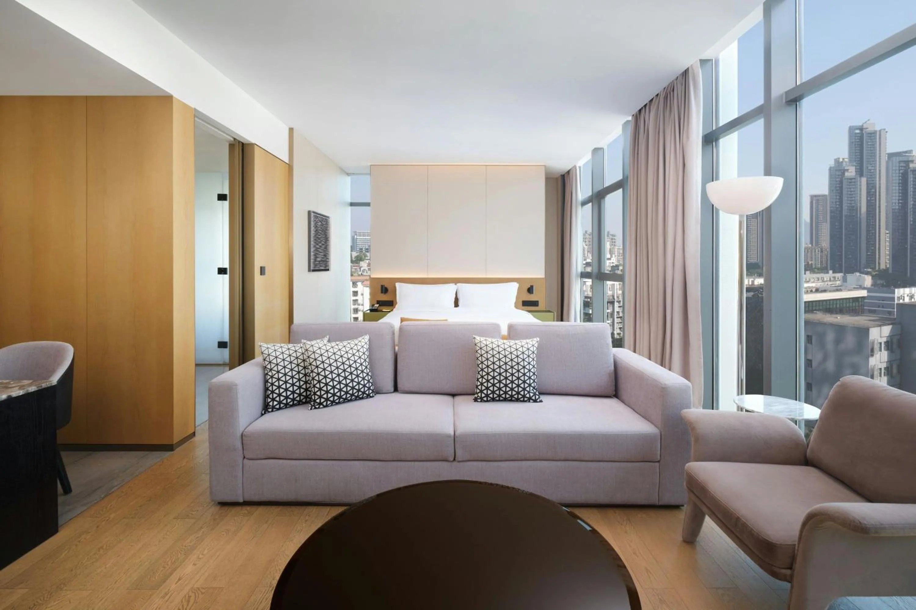 Photo of the whole room in The Mercury Garden Shenzhen Nanshan, A Tribute Portfolio Hotel