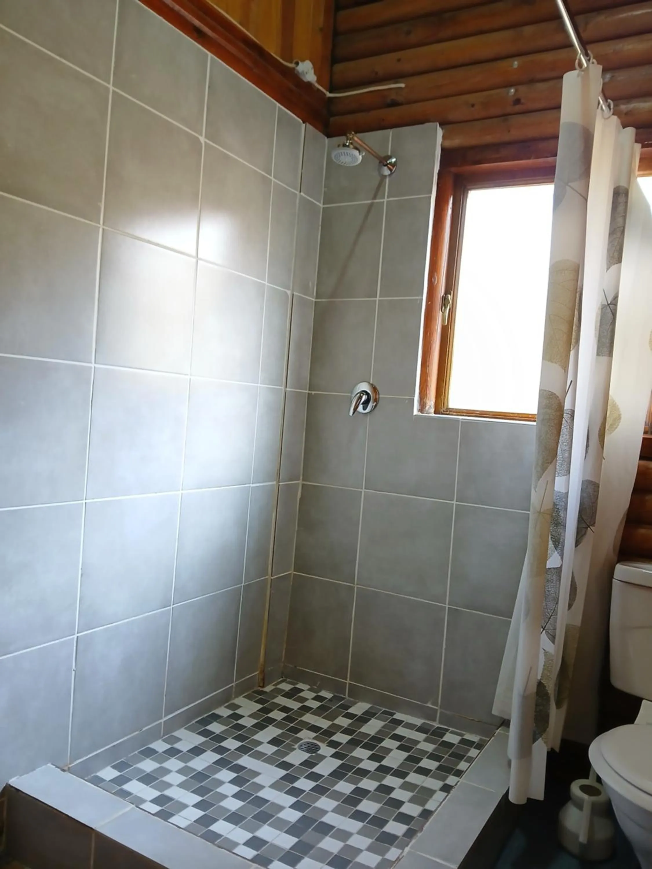 Shower in Eland Valley Resort