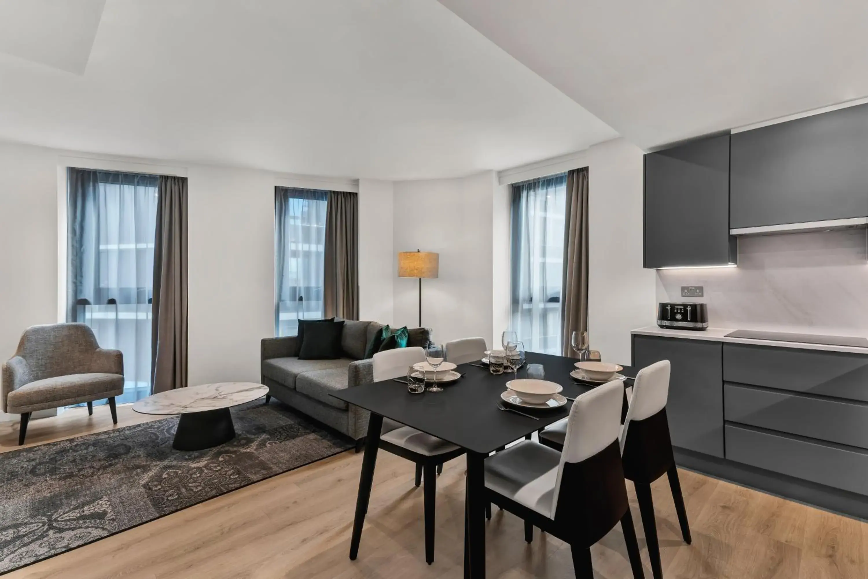 Two-Bedroom Apartment City Apartment in CitySuites 2 Aparthotel Two-Bedroom Apartment City Apartment in CitySuites 2 Aparthotel