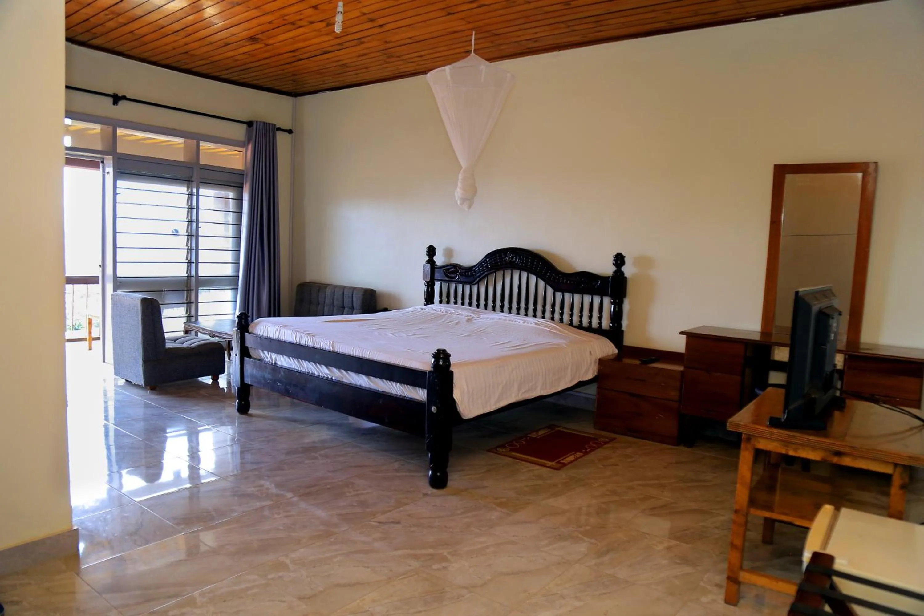 Bed in Hotel Diplomaté